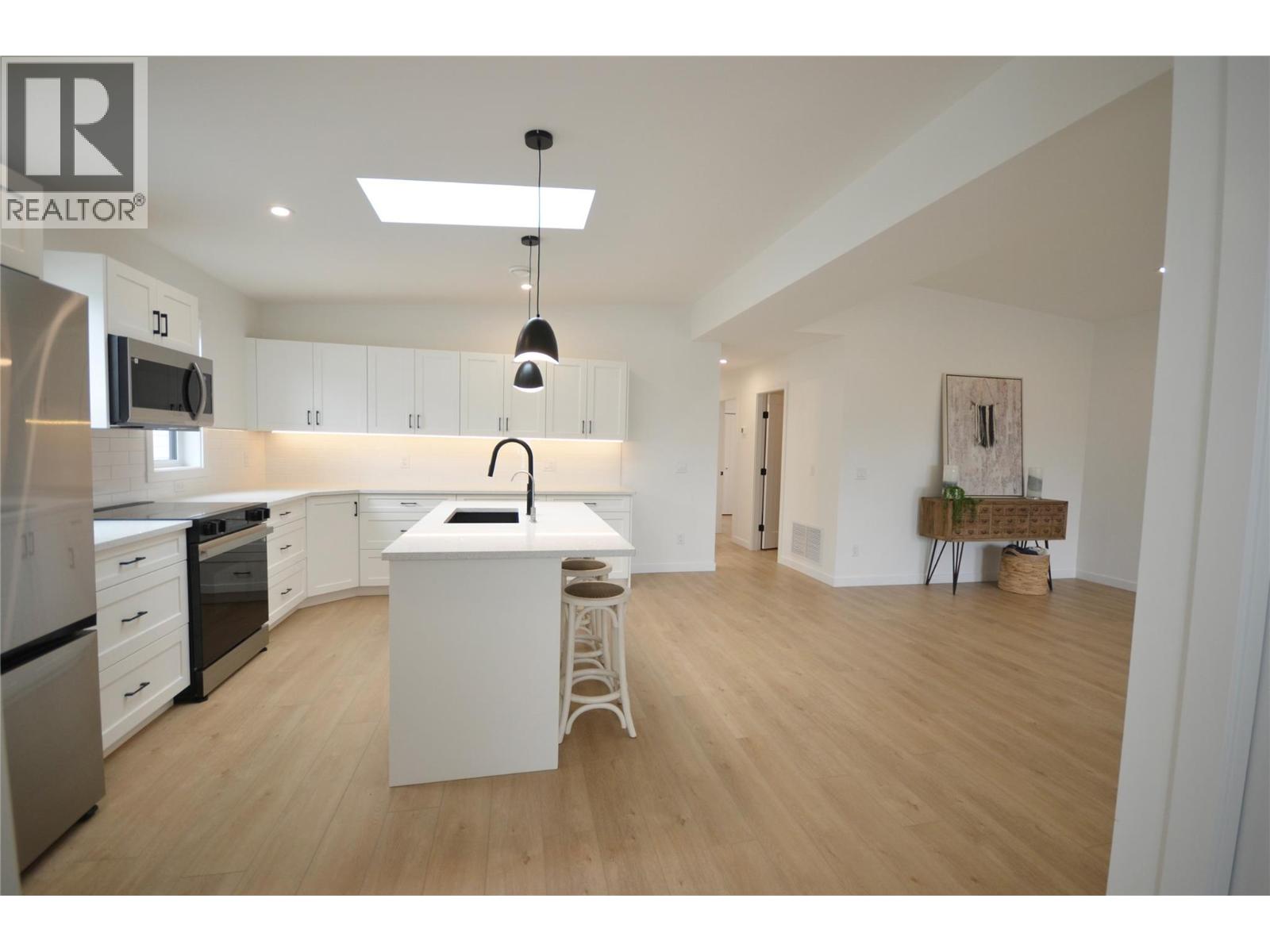 Picture for Unit #126, 8900 Jim Bailey  Road https://www.cirrealty.ca/reb/bc/6/10365196_30.jpg