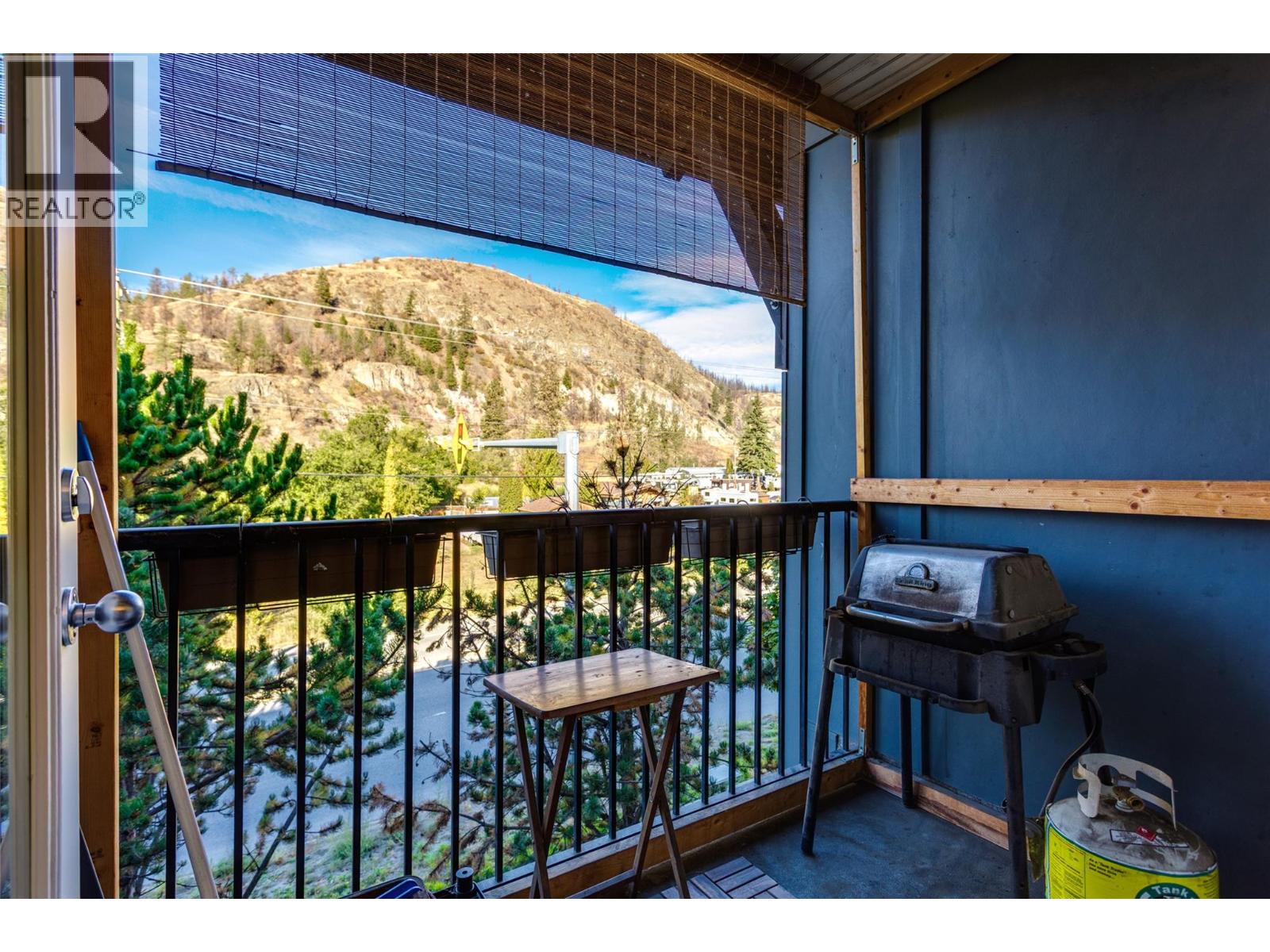 Picture for Unit #205A, 1475 Glenmore  RoadN https://www.cirrealty.ca/reb/bc/6/10365276_16.jpg