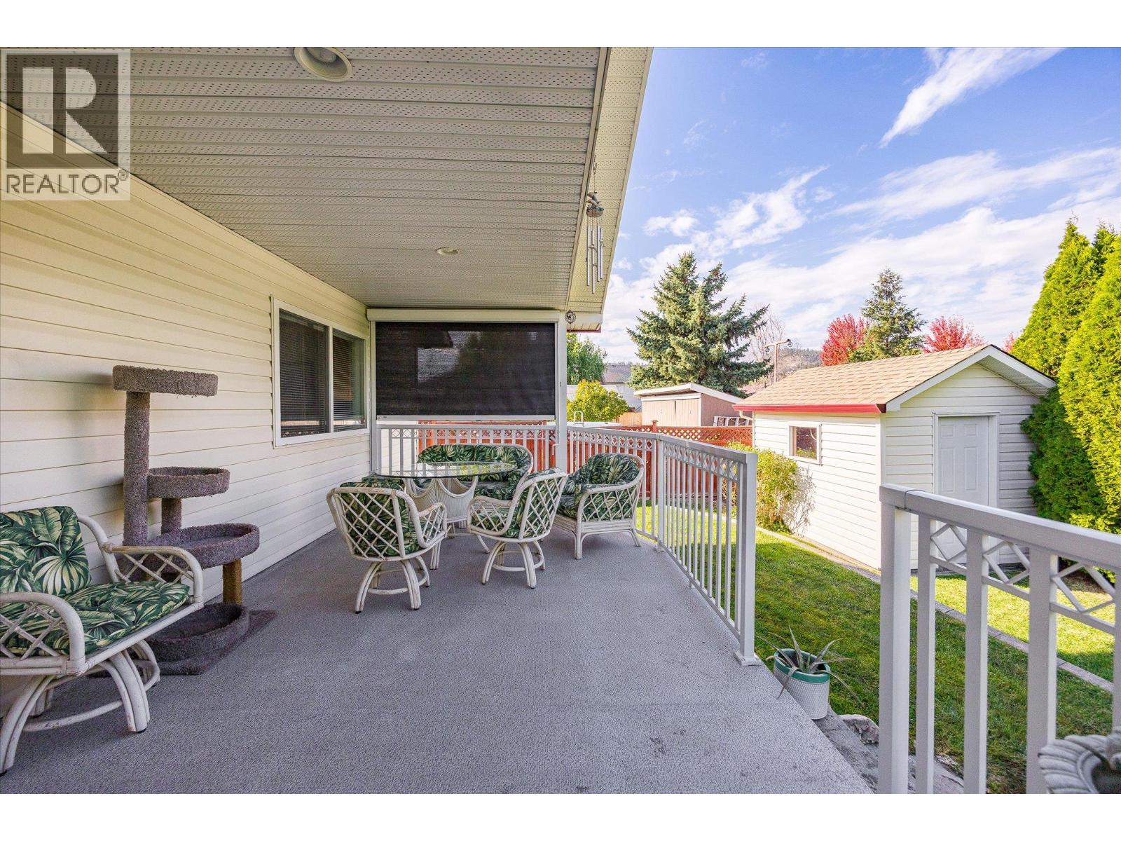 Picture for 1160 Kneller  Court https://www.cirrealty.ca/reb/bc/6/10365316_24.jpg