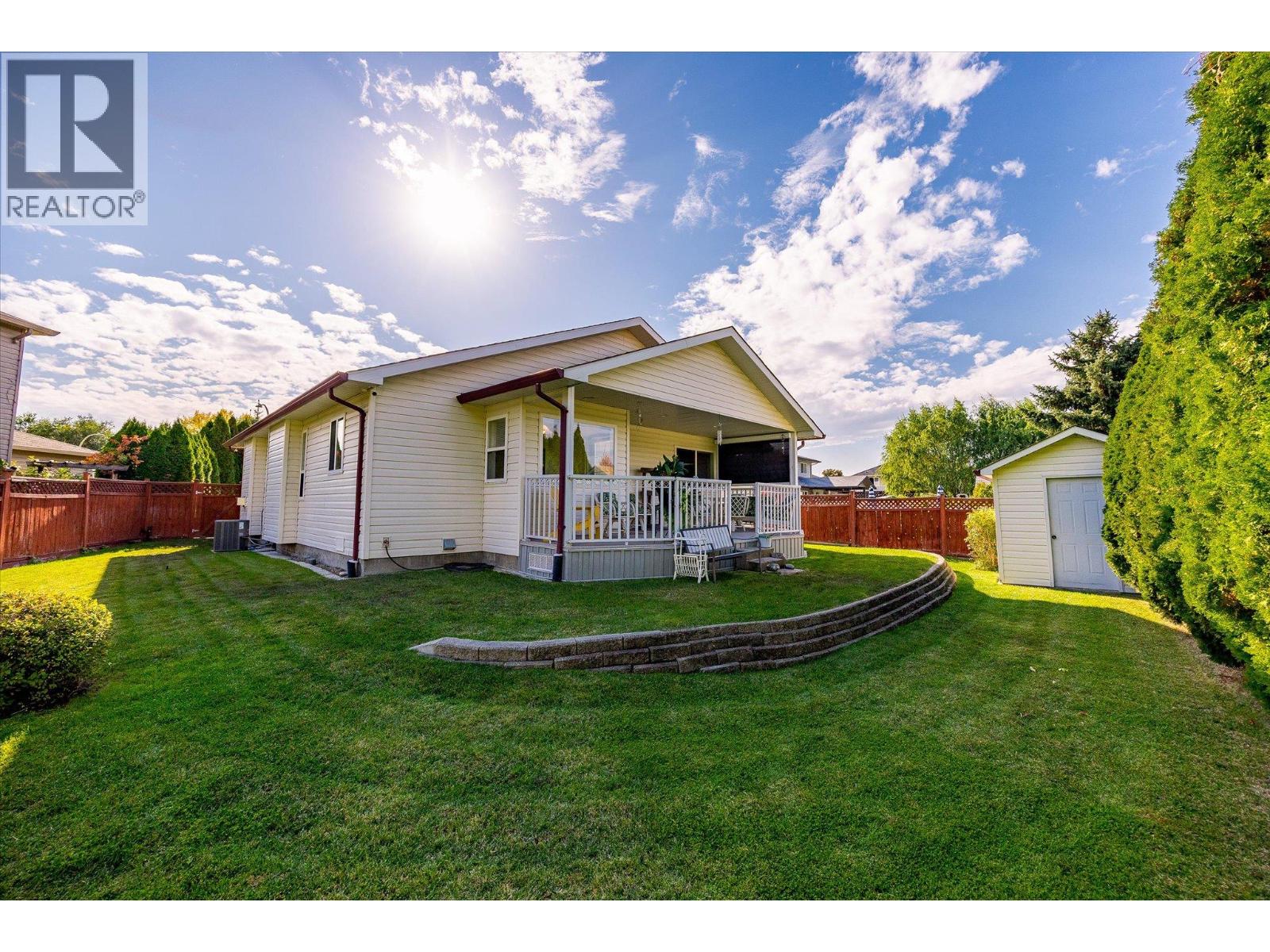 Picture for 1160 Kneller  Court https://www.cirrealty.ca/reb/bc/6/10365316_28.jpg