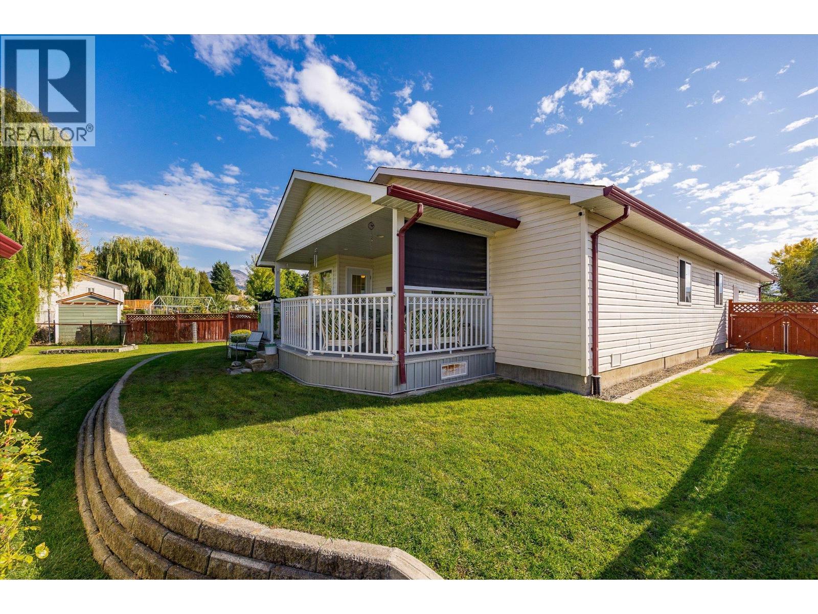 Picture for 1160 Kneller  Court https://www.cirrealty.ca/reb/bc/6/10365316_29.jpg