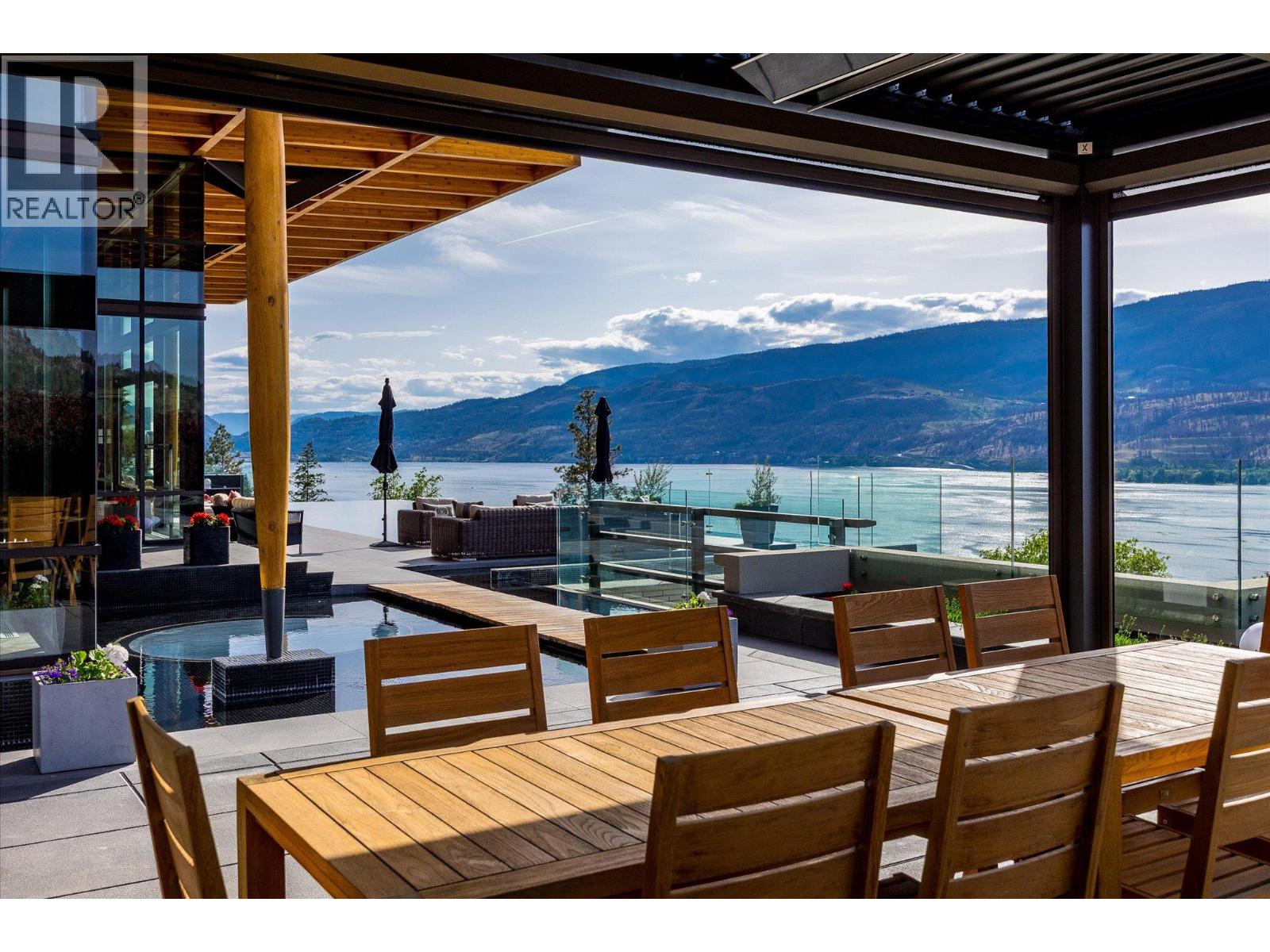 Picture for Unit #19, 180 Sheerwater  Court https://www.cirrealty.ca/reb/bc/6/10365336_24.jpg