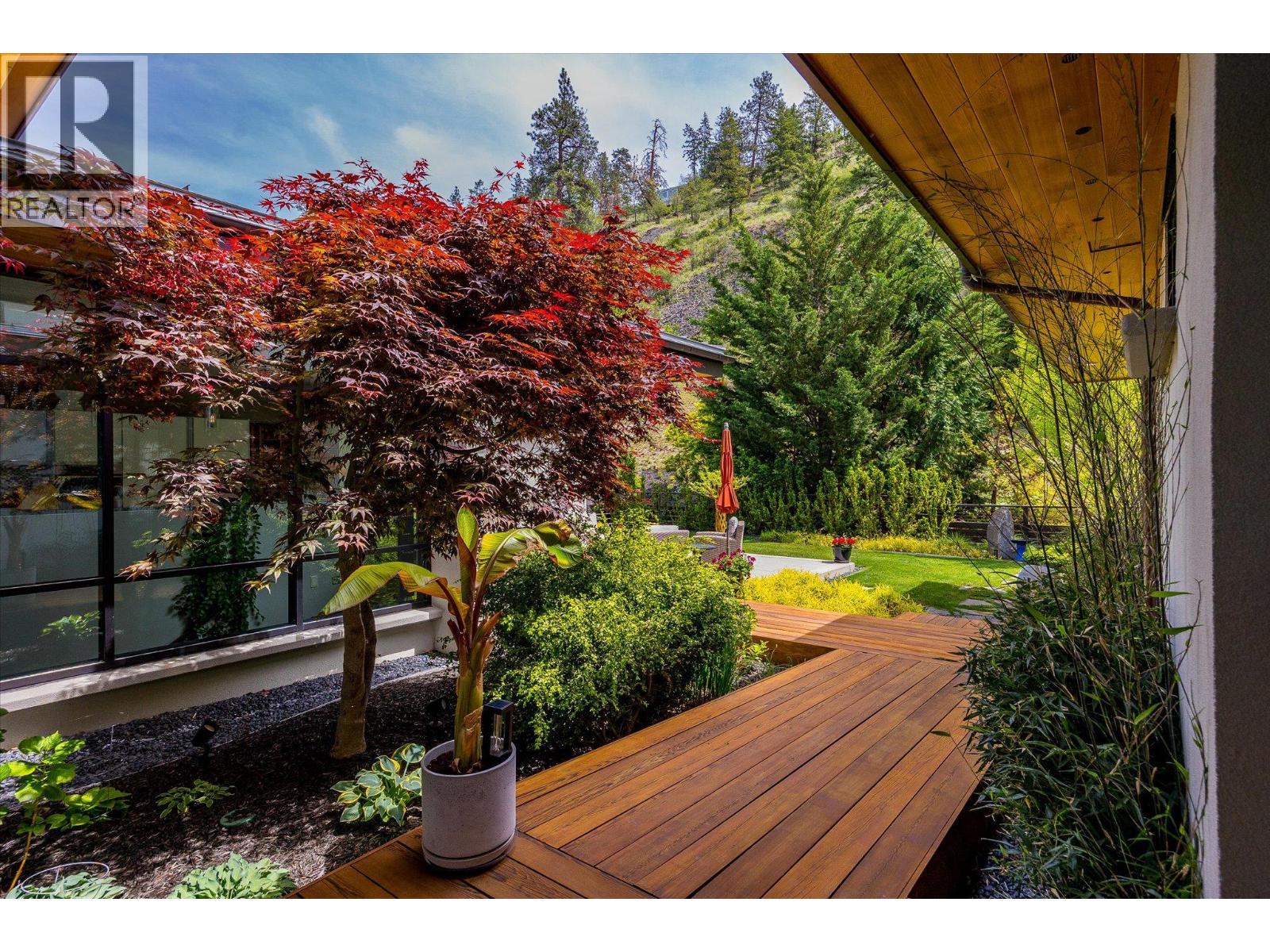 Picture for Unit #19, 180 Sheerwater  Court https://www.cirrealty.ca/reb/bc/6/10365336_31.jpg