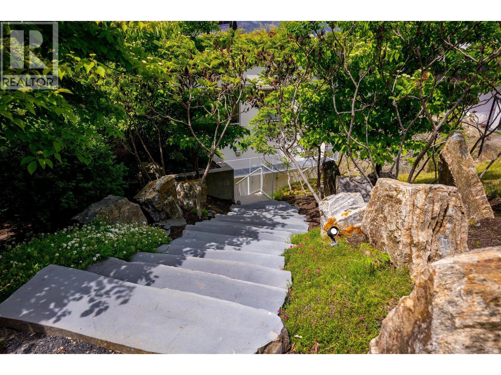 Picture for Unit #19, 180 Sheerwater  Court https://www.cirrealty.ca/reb/bc/6/10365336_34.jpg