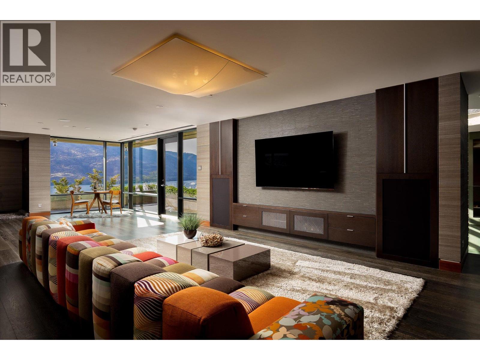 Picture for Unit #19, 180 Sheerwater  Court https://www.cirrealty.ca/reb/bc/6/10365336_38.jpg