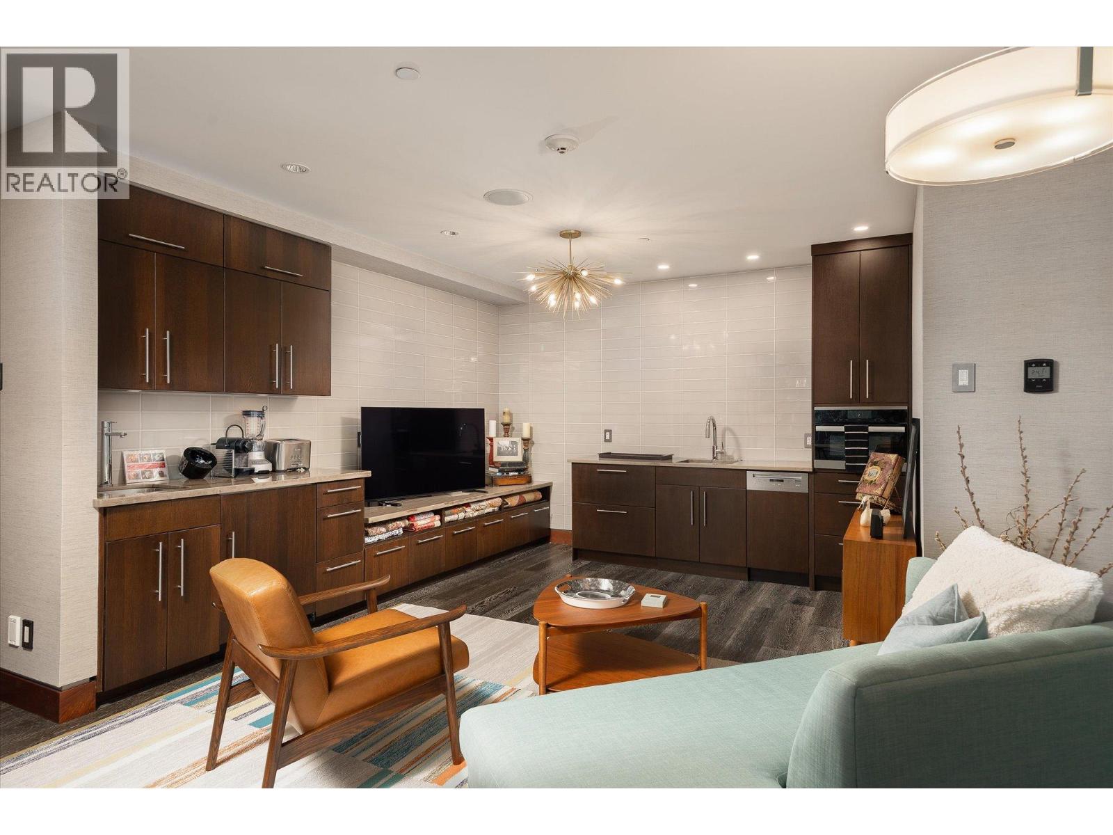 Picture for Unit #19, 180 Sheerwater  Court https://www.cirrealty.ca/reb/bc/6/10365336_46.jpg