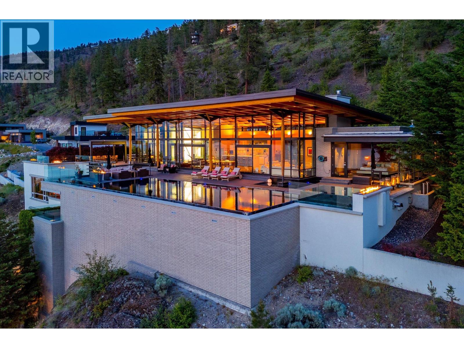 Picture for Unit #19, 180 Sheerwater  Court https://www.cirrealty.ca/reb/bc/6/10365336_54.jpg