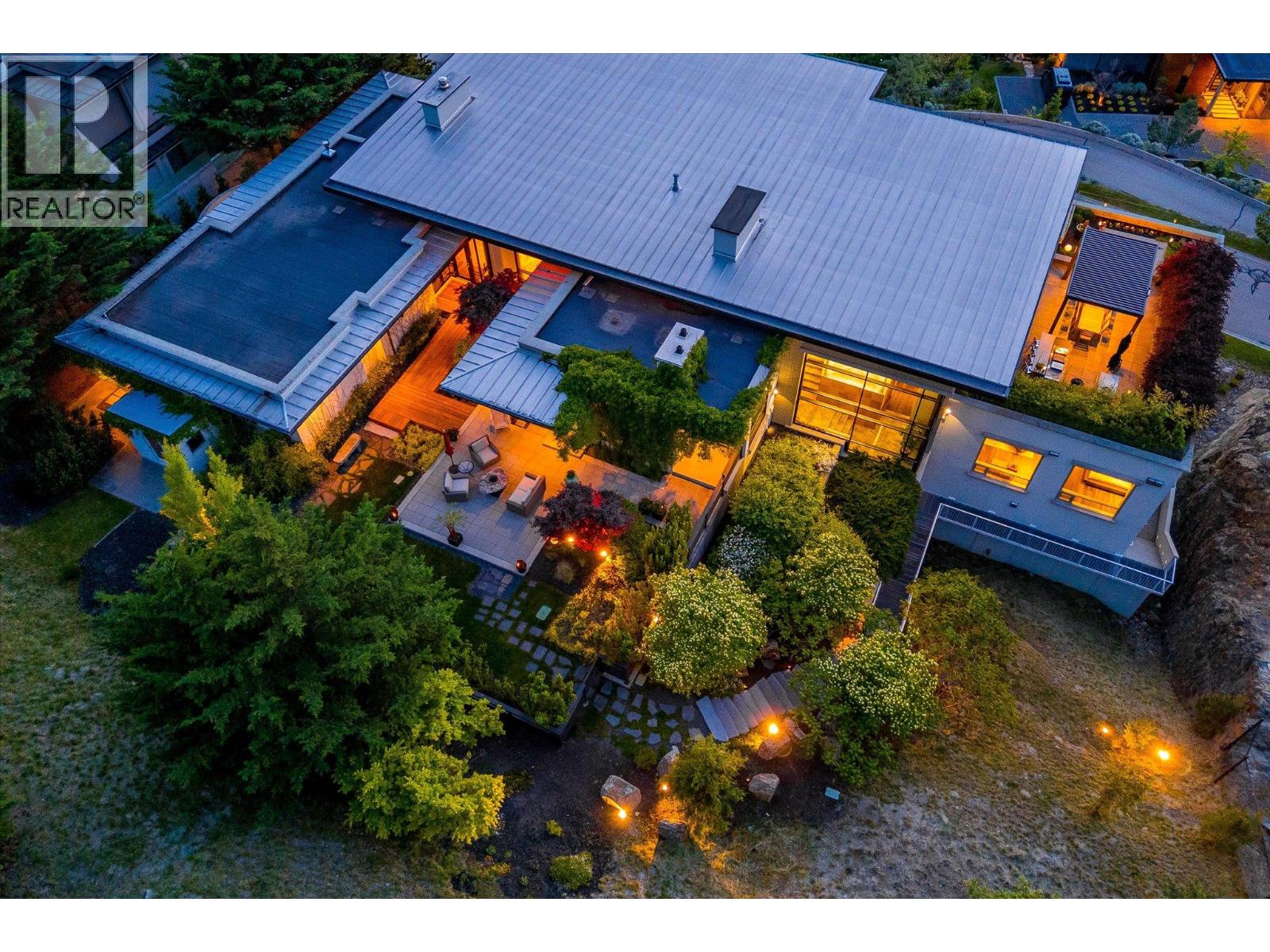 Picture for Unit #19, 180 Sheerwater  Court https://www.cirrealty.ca/reb/bc/6/10365336_63.jpg