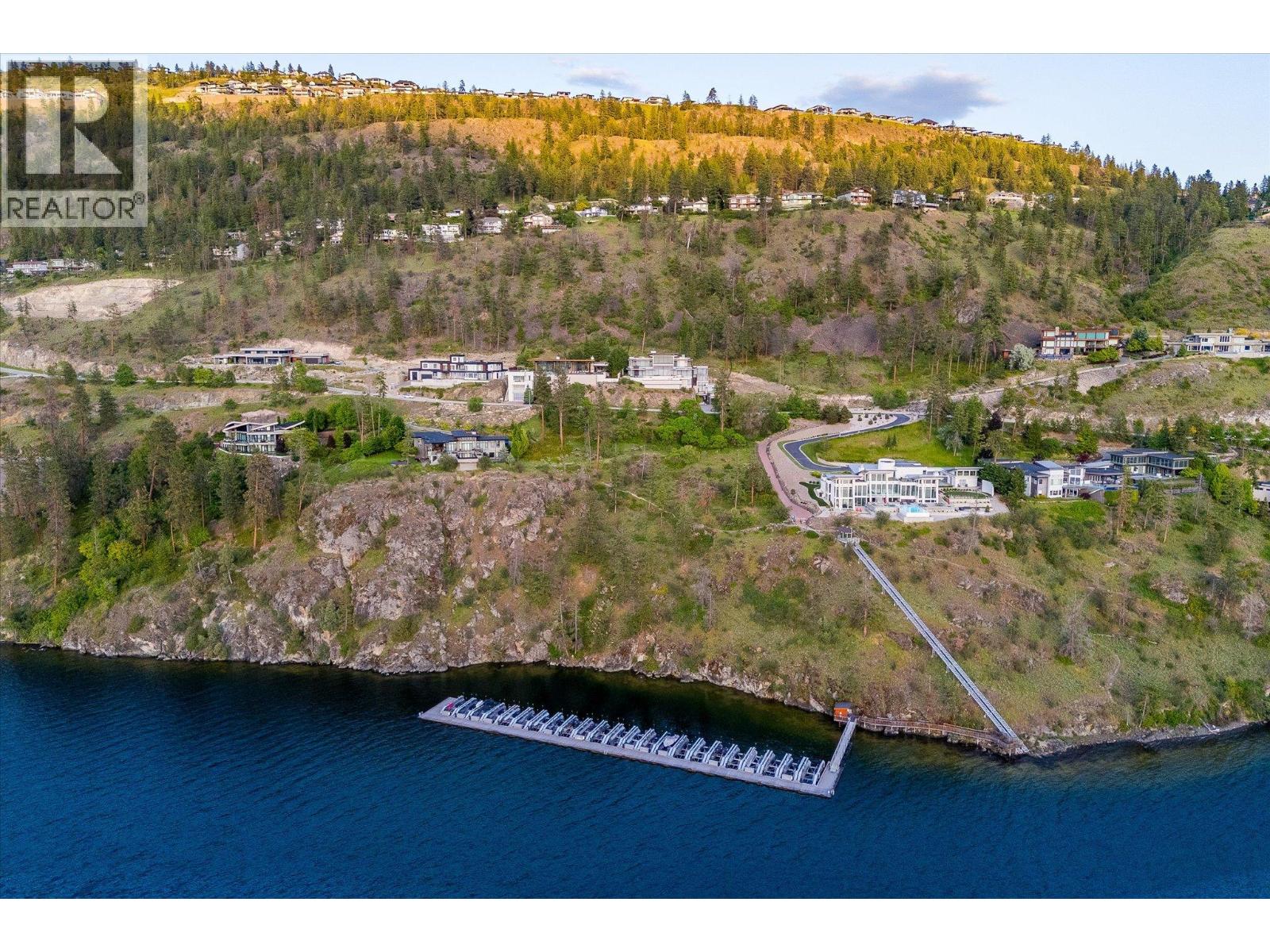 Picture for Unit #19, 180 Sheerwater  Court https://www.cirrealty.ca/reb/bc/6/10365336_64.jpg