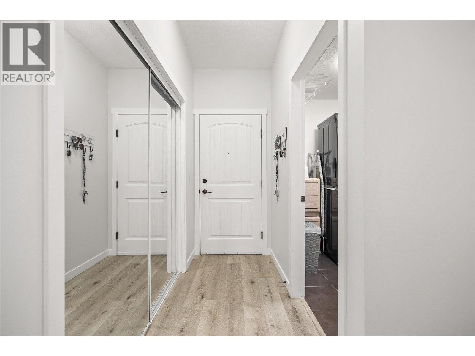 Picture for Unit #103, 3739 Casorso  Road