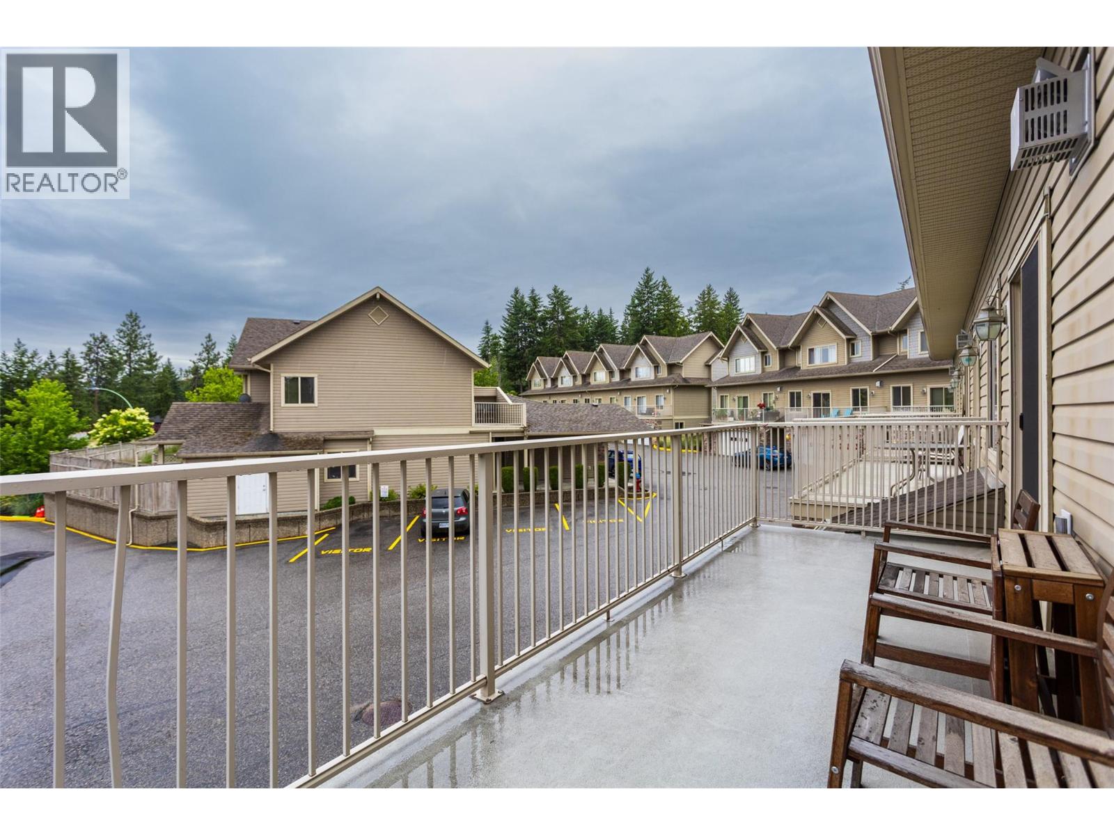 Picture for Unit #15, 1798 Olympus  Way https://www.cirrealty.ca/reb/bc/6/10365366_24.jpg