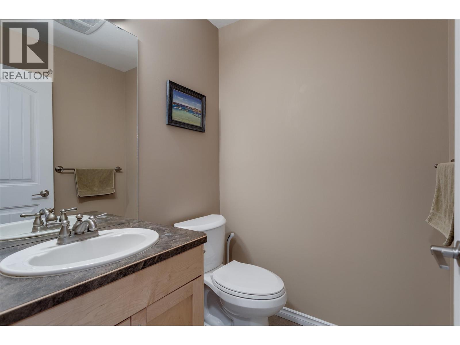Picture for Unit #15, 1798 Olympus  Way https://www.cirrealty.ca/reb/bc/6/10365366_25.jpg