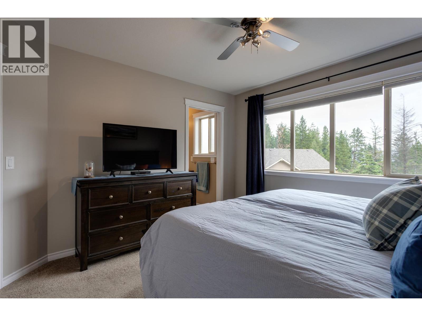 Picture for Unit #15, 1798 Olympus  Way https://www.cirrealty.ca/reb/bc/6/10365366_28.jpg
