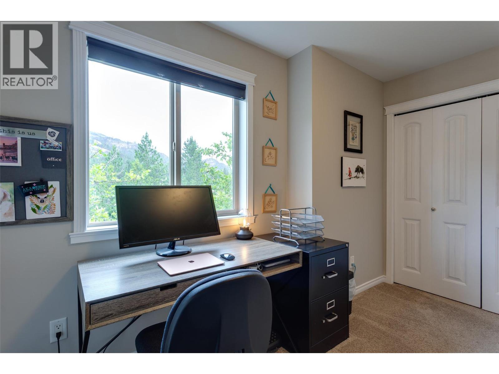 Picture for Unit #15, 1798 Olympus  Way https://www.cirrealty.ca/reb/bc/6/10365366_35.jpg