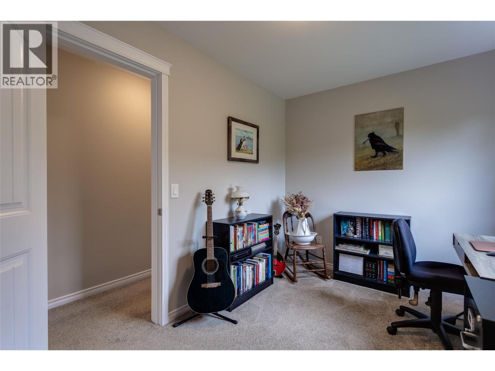 Picture for Unit #15, 1798 Olympus  Way https://www.cirrealty.ca/reb/bc/6/10365366_36.jpg