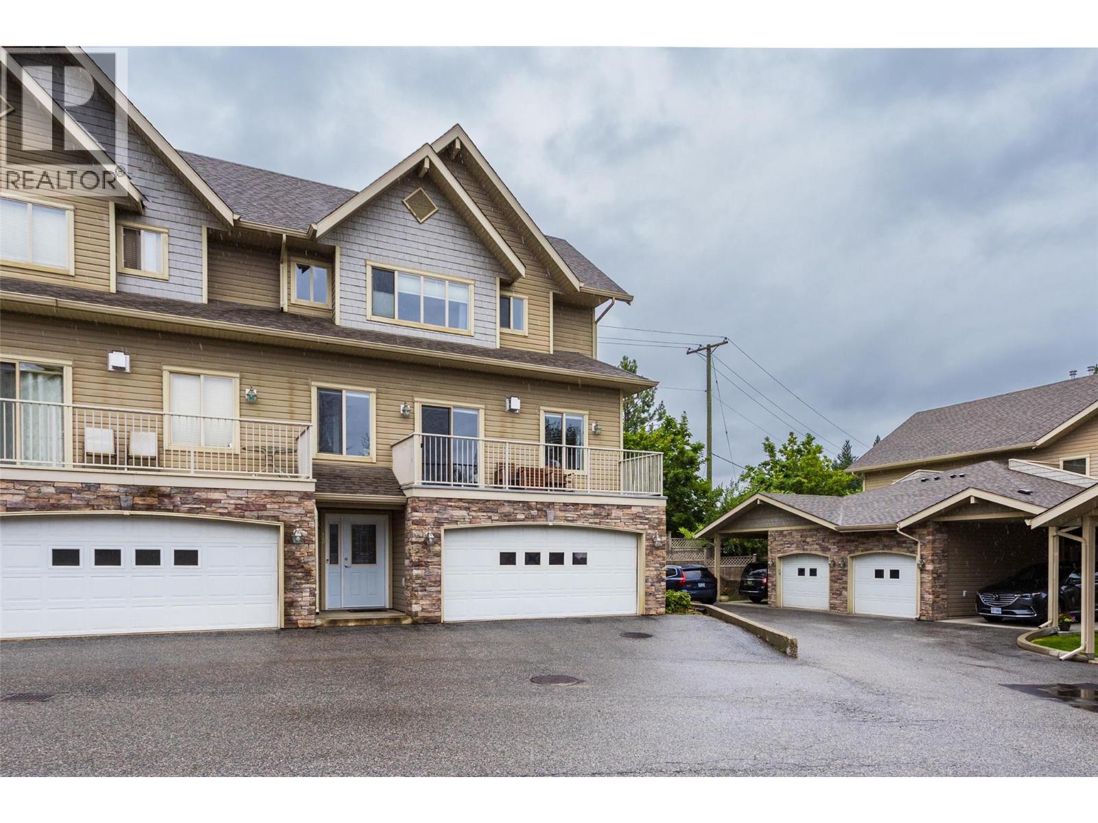 Picture for Unit #15, 1798 Olympus  Way https://www.cirrealty.ca/reb/bc/6/10365366_42.jpg