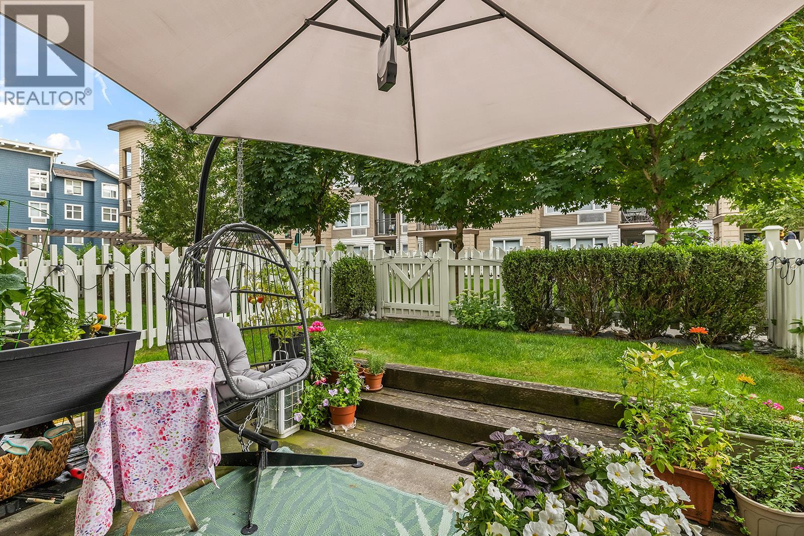 Picture for Unit #111, 539 Yates  Road https://www.cirrealty.ca/reb/bc/6/10365406_13.jpg