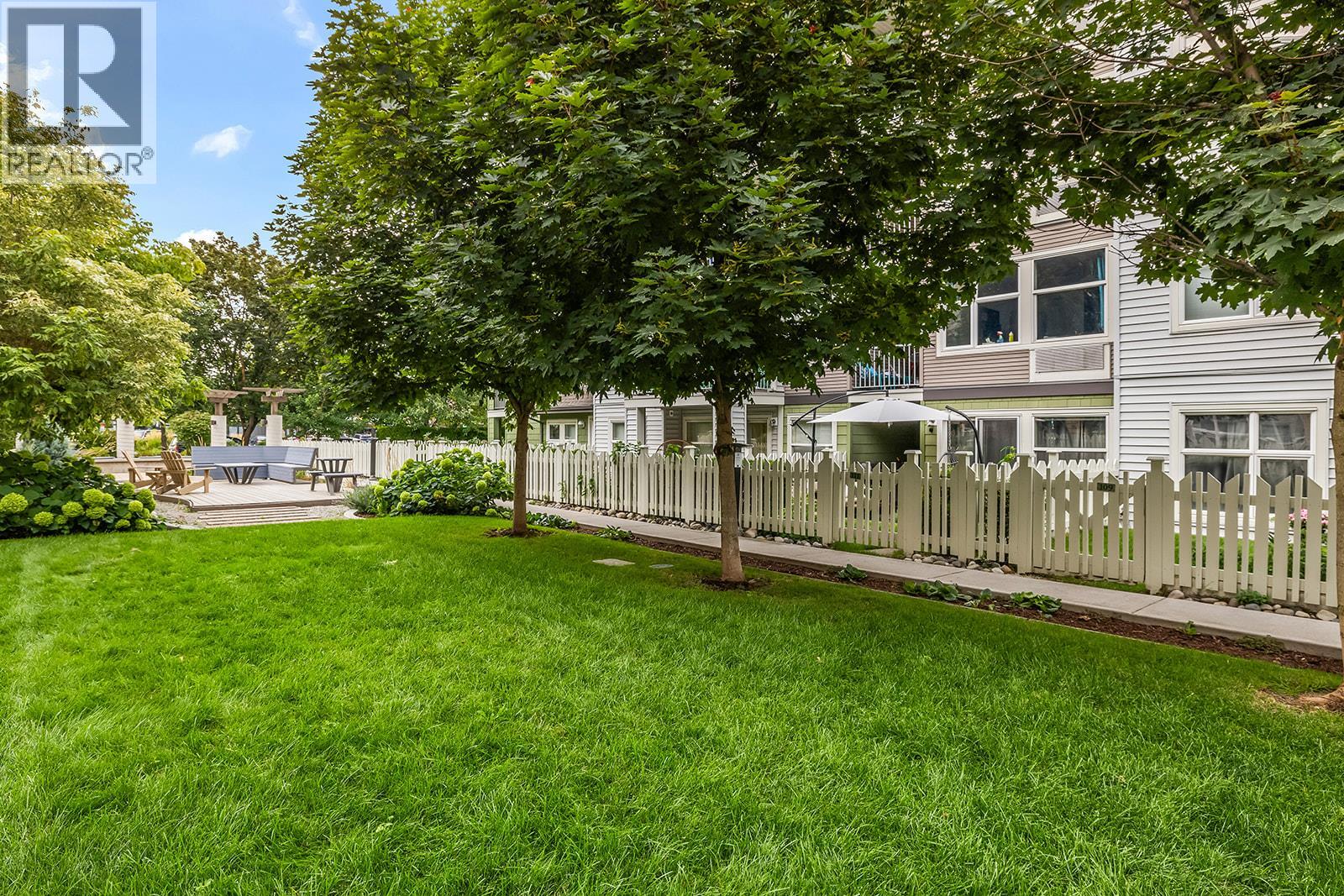 Picture for Unit #111, 539 Yates  Road https://www.cirrealty.ca/reb/bc/6/10365406_9.jpg