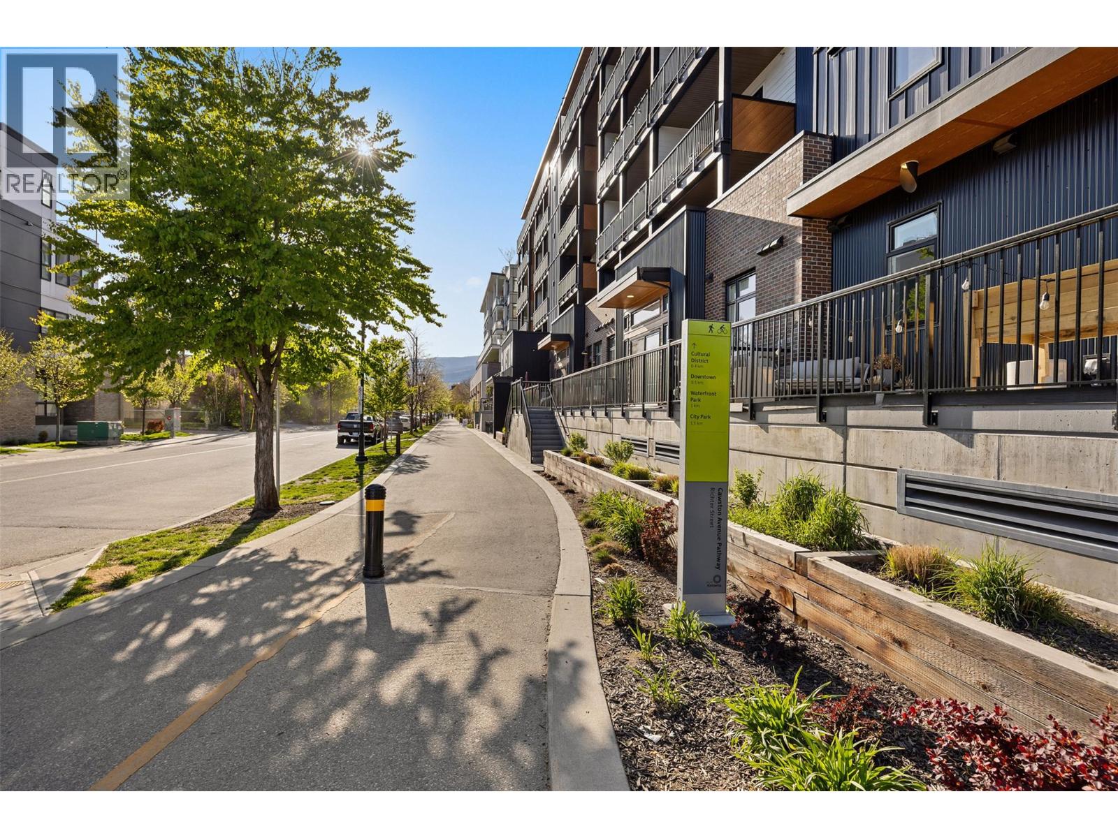 Picture for Unit #405, 660 Cawston  Avenue https://www.cirrealty.ca/reb/bc/6/10365466_20.jpg