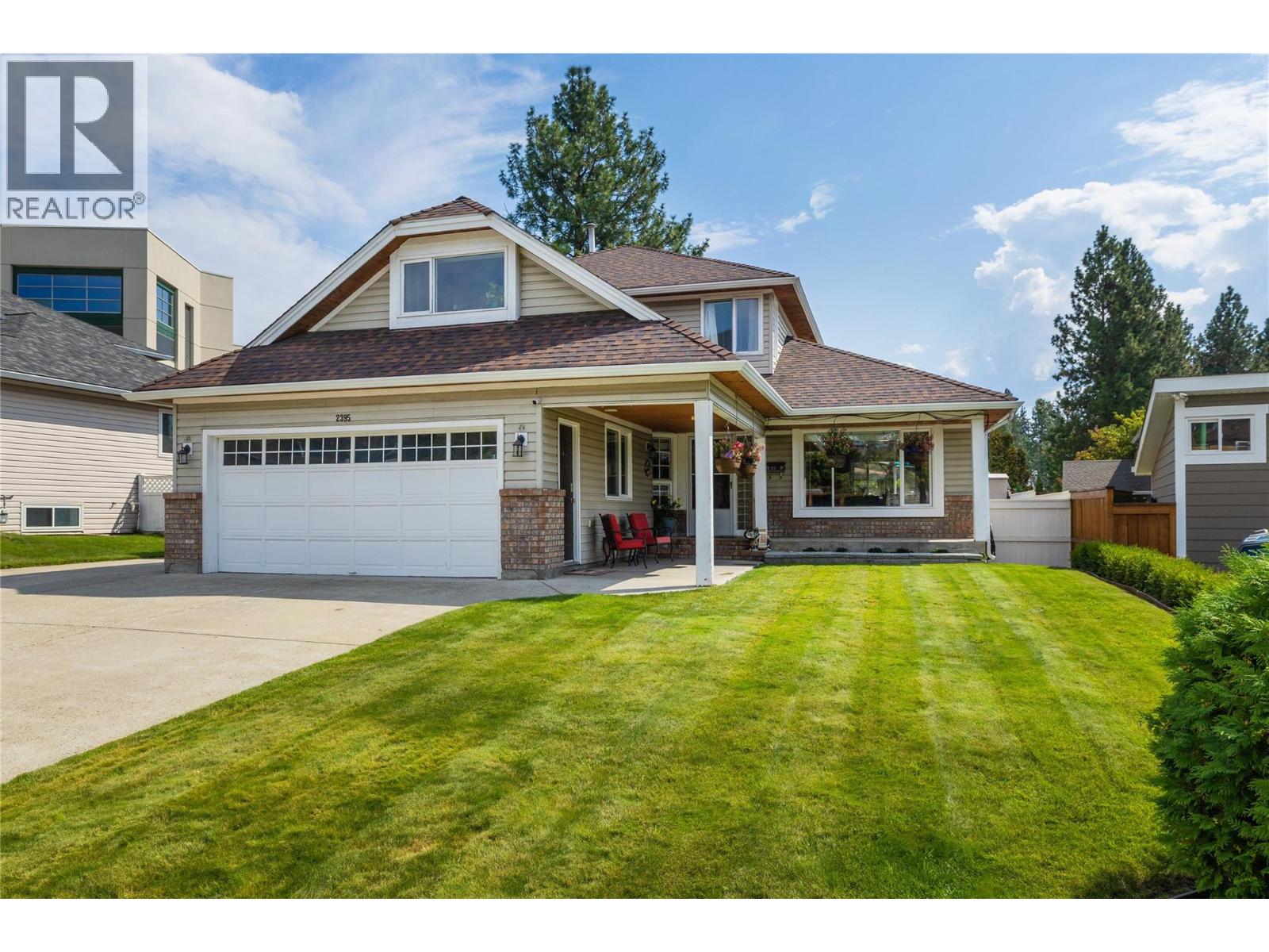 Picture for 2395 Shannon Ridge  Drive https://www.cirrealty.ca/reb/bc/6/10365576_45.jpg