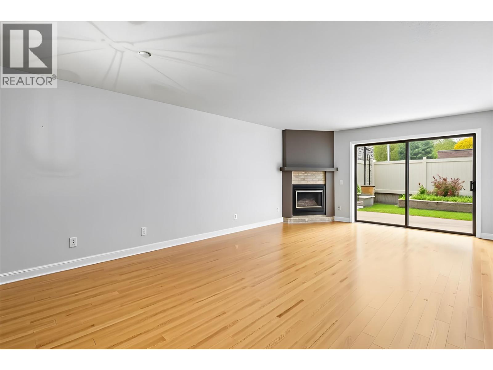 Picture for Unit #213, 1765 Leckie  Road https://www.cirrealty.ca/reb/bc/6/10365766_14.jpg