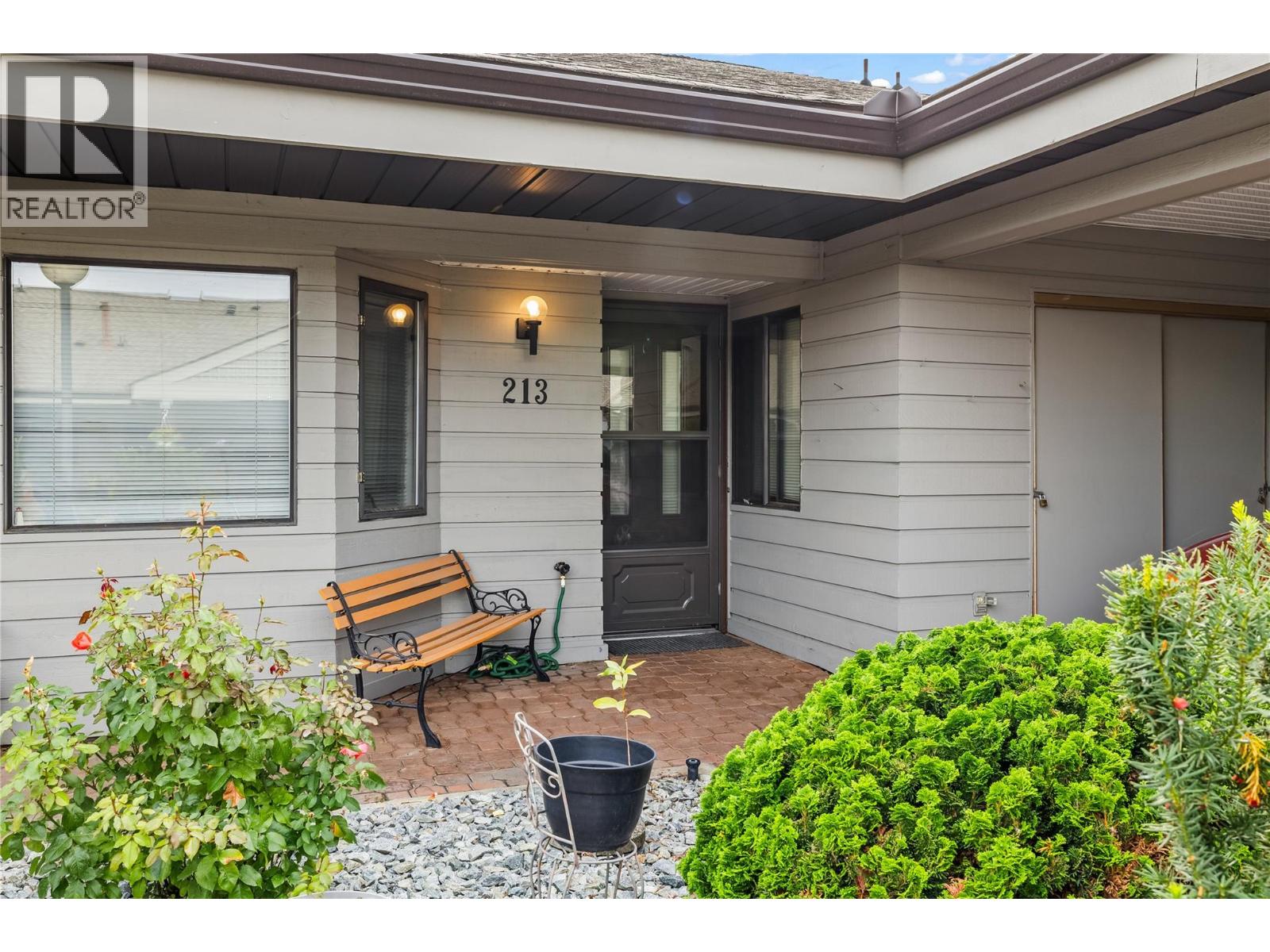 Picture for Unit #213, 1765 Leckie  Road