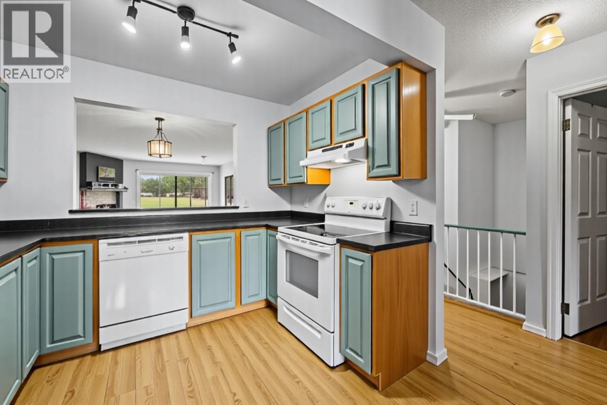 Picture for Unit #213, 1765 Leckie  Road