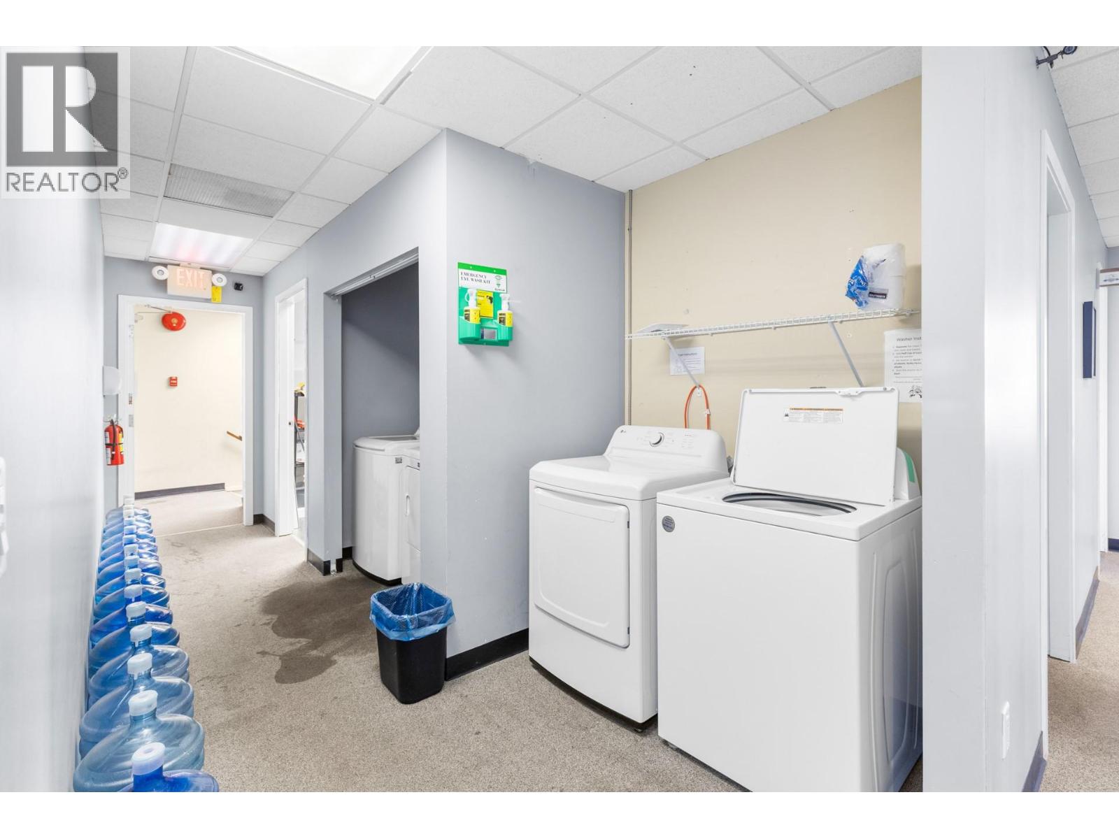 Picture for Unit #200, 532 Leon  Avenue https://www.cirrealty.ca/reb/bc/6/10365836_12.jpg