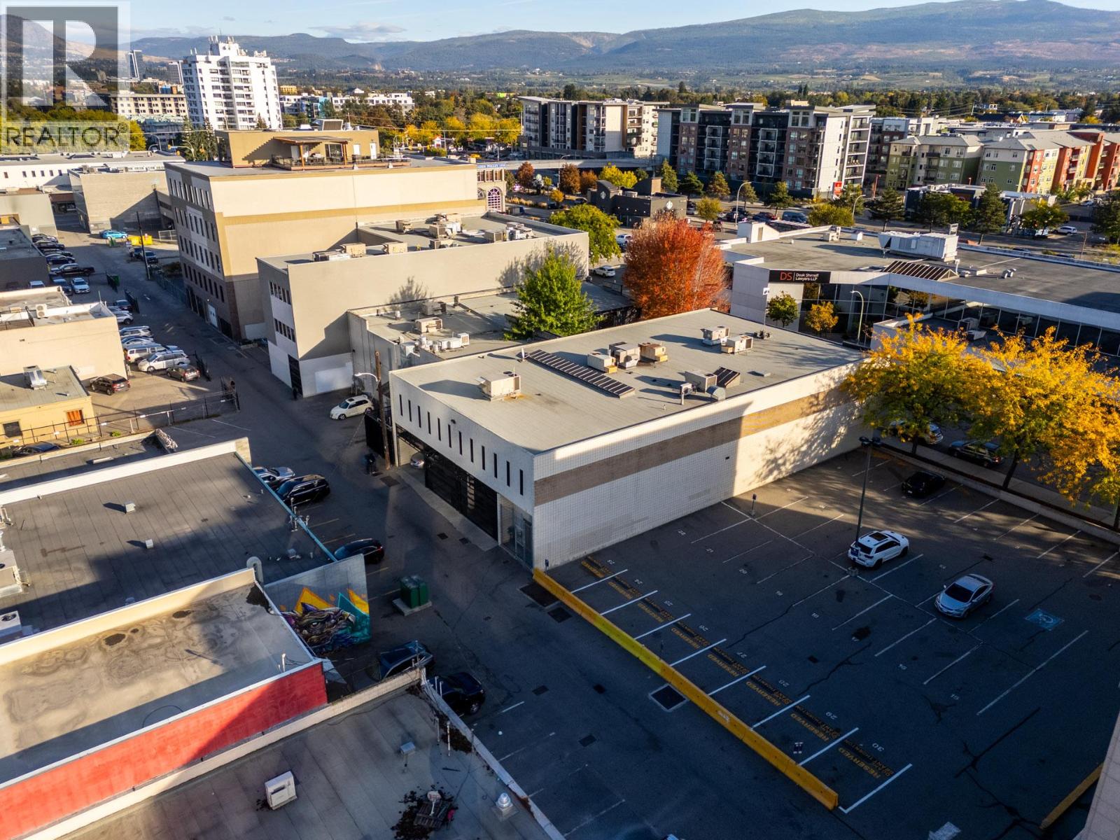 Picture for Unit #200, 532 Leon  Avenue https://www.cirrealty.ca/reb/bc/6/10365836_39.jpg