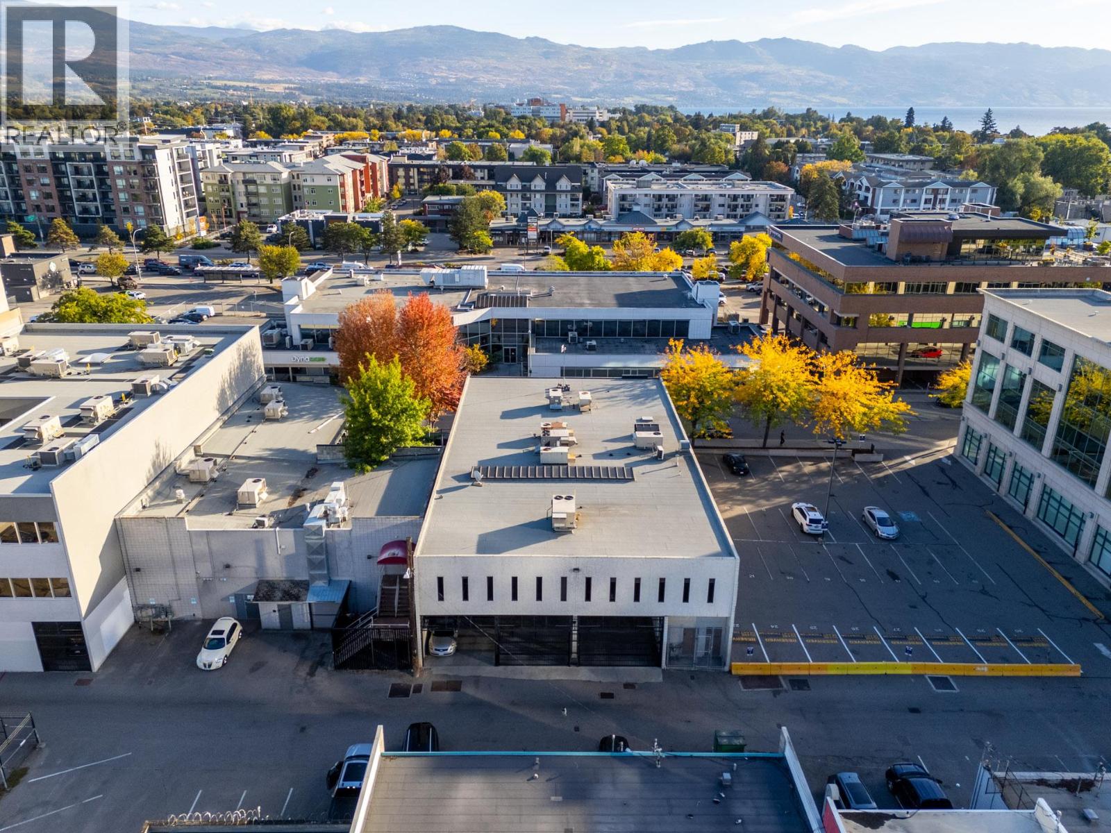 Picture for Unit #200, 532 Leon  Avenue https://www.cirrealty.ca/reb/bc/6/10365836_40.jpg