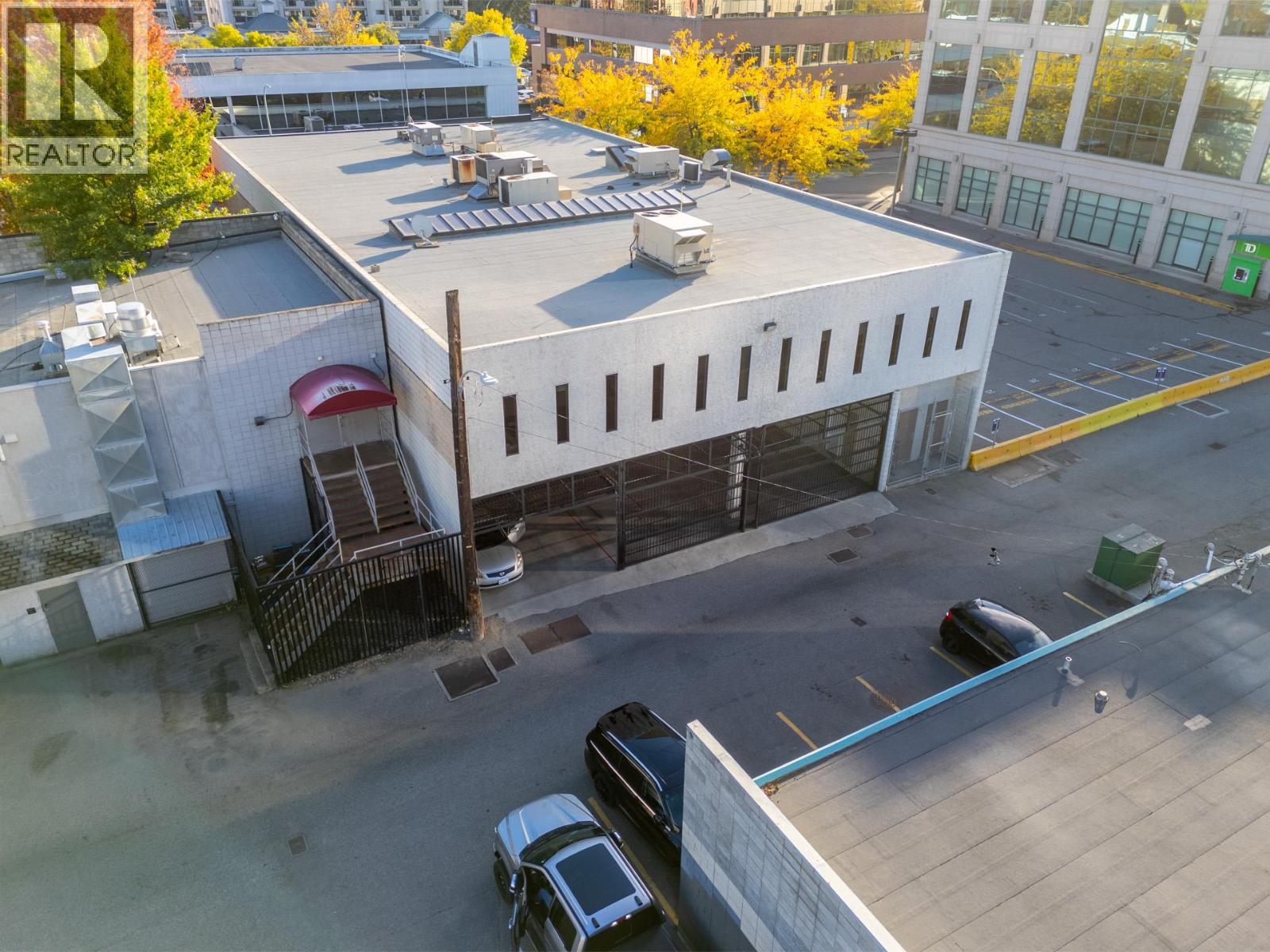 Picture for Unit #200, 532 Leon  Avenue https://www.cirrealty.ca/reb/bc/6/10365836_41.jpg