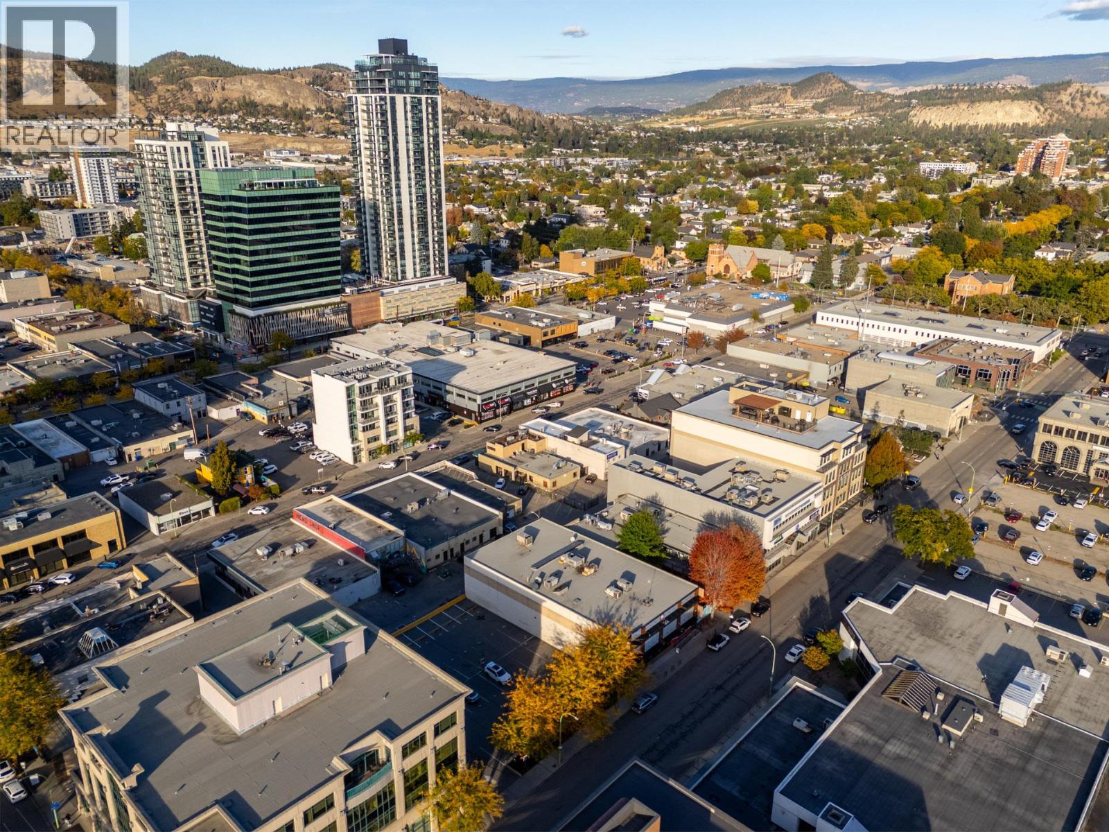 Picture for Unit #200, 532 Leon  Avenue https://www.cirrealty.ca/reb/bc/6/10365836_46.jpg