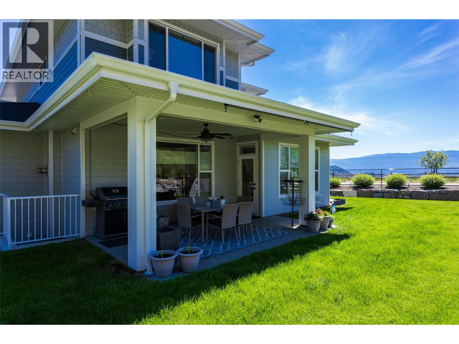 Picture for 218 Echo Ridge  Drive https://www.cirrealty.ca/reb/bc/6/10365926_48.jpg