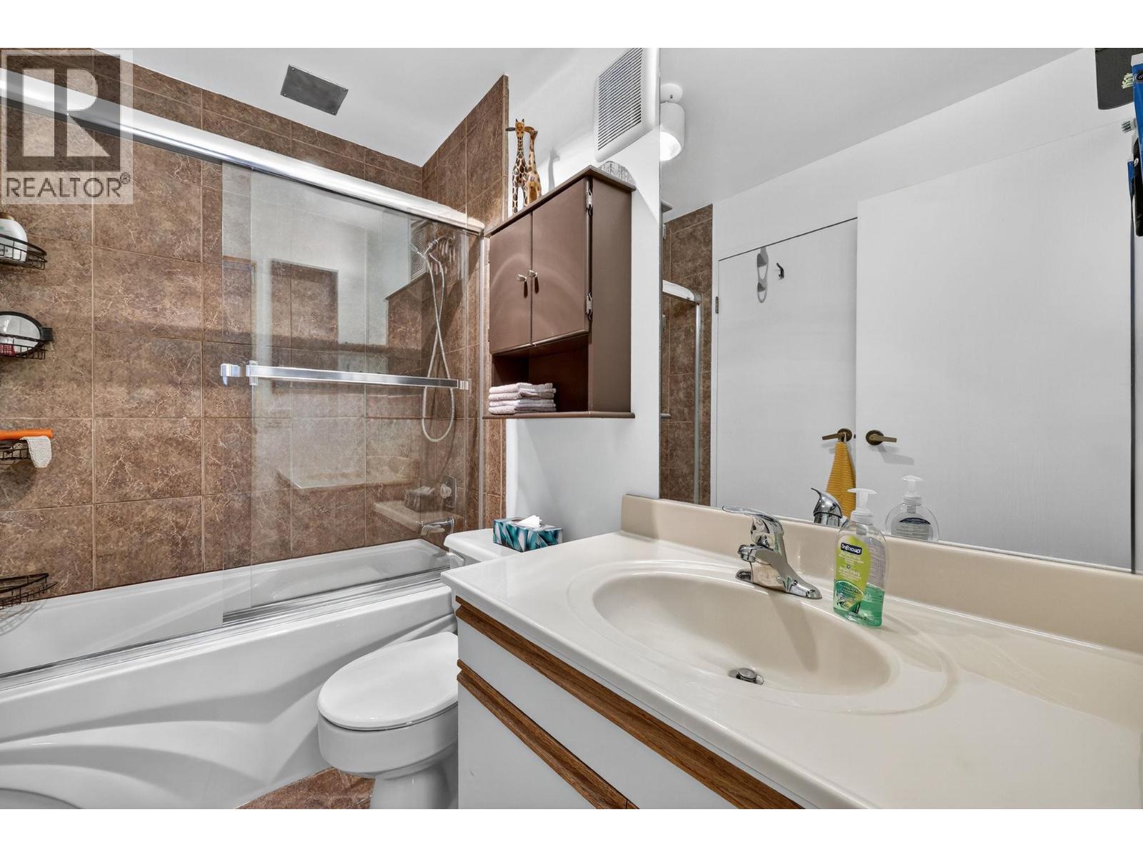 Picture for Unit #1006, 737 Leon  Avenue https://www.cirrealty.ca/reb/bc/6/10366256_24.jpg