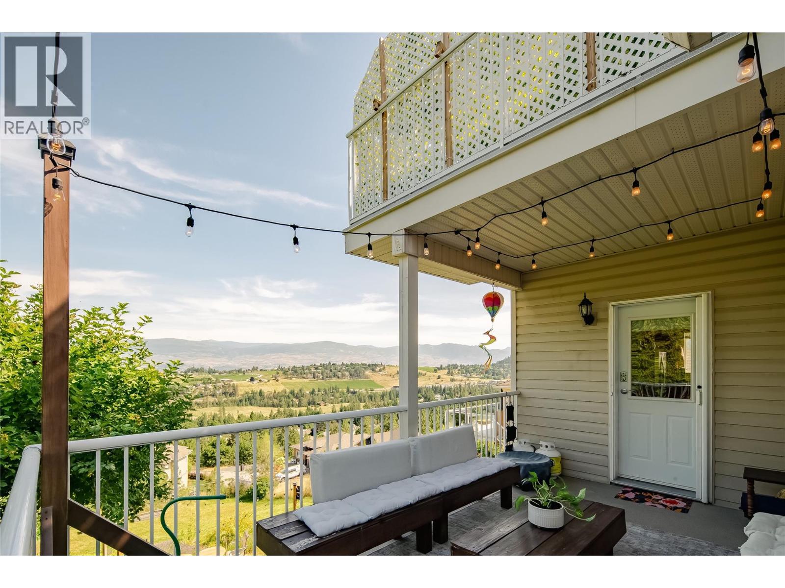 Picture for 2174 Sunview  Drive https://www.cirrealty.ca/reb/bc/6/10366286_34.jpg