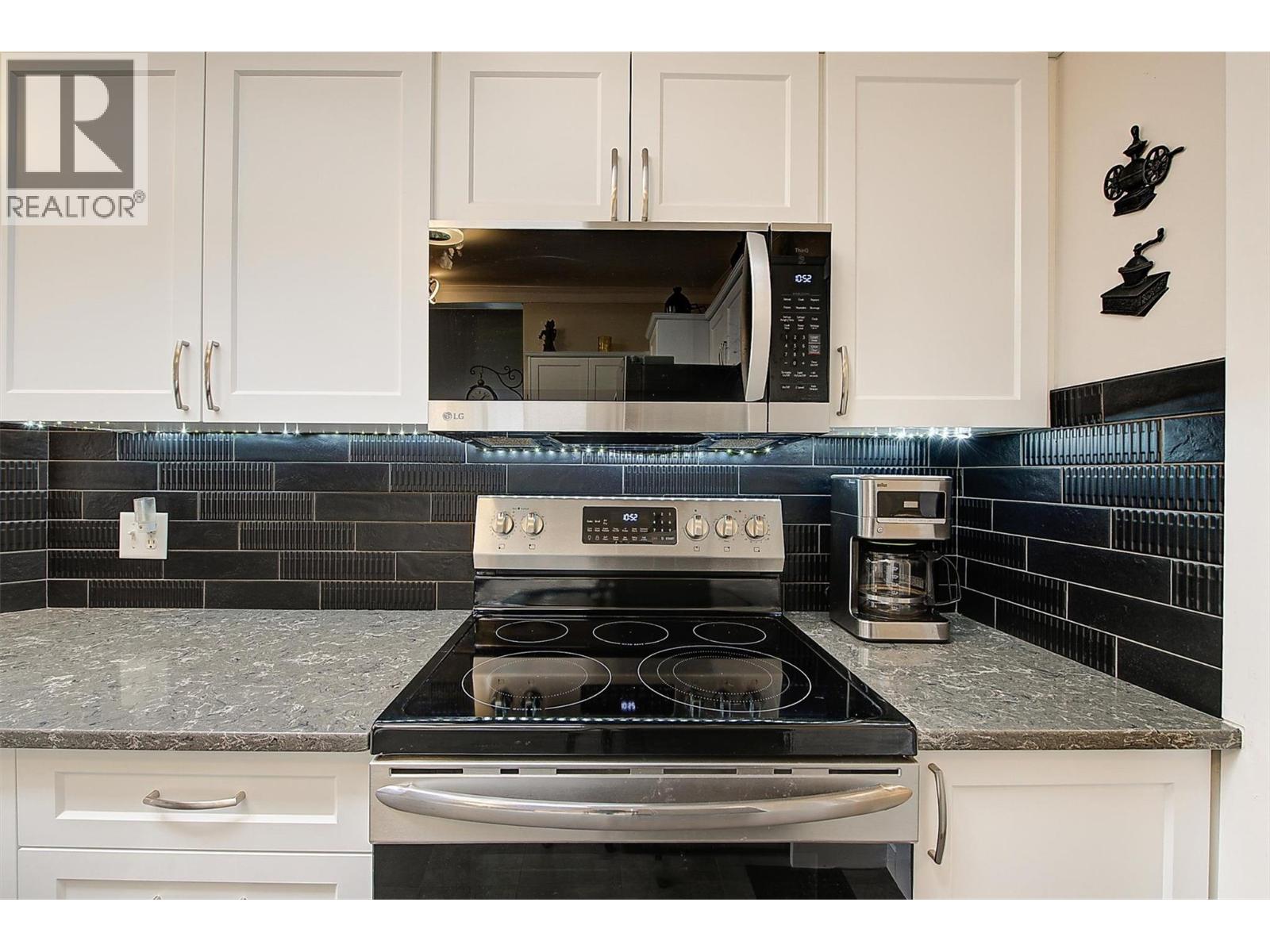 Picture for Unit #80, 1750 Lenz  Road https://www.cirrealty.ca/reb/bc/6/10366386_16.jpg