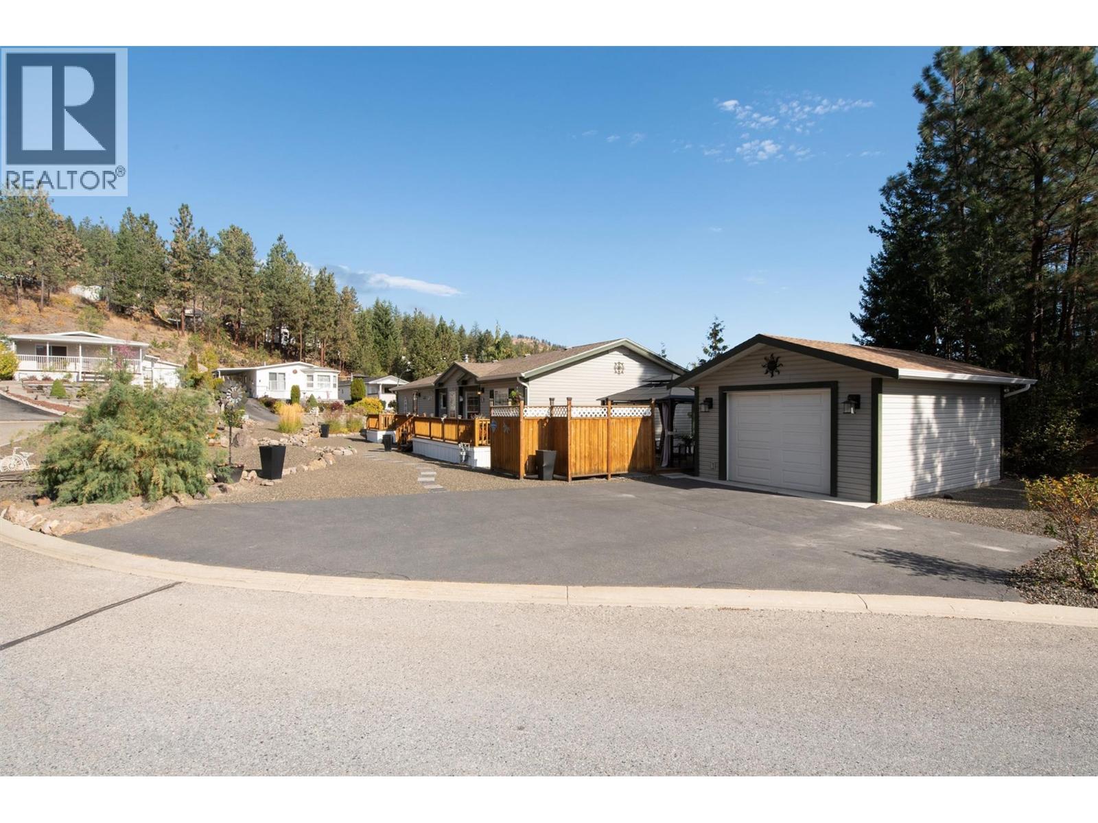 Picture for Unit #80, 1750 Lenz  Road https://www.cirrealty.ca/reb/bc/6/10366386_48.jpg