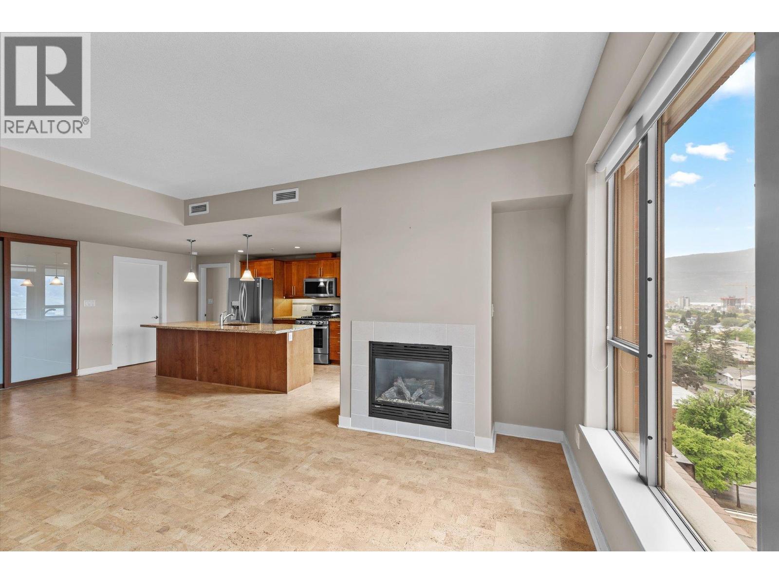 Picture for Unit #1207, 1160 Bernard  Avenue