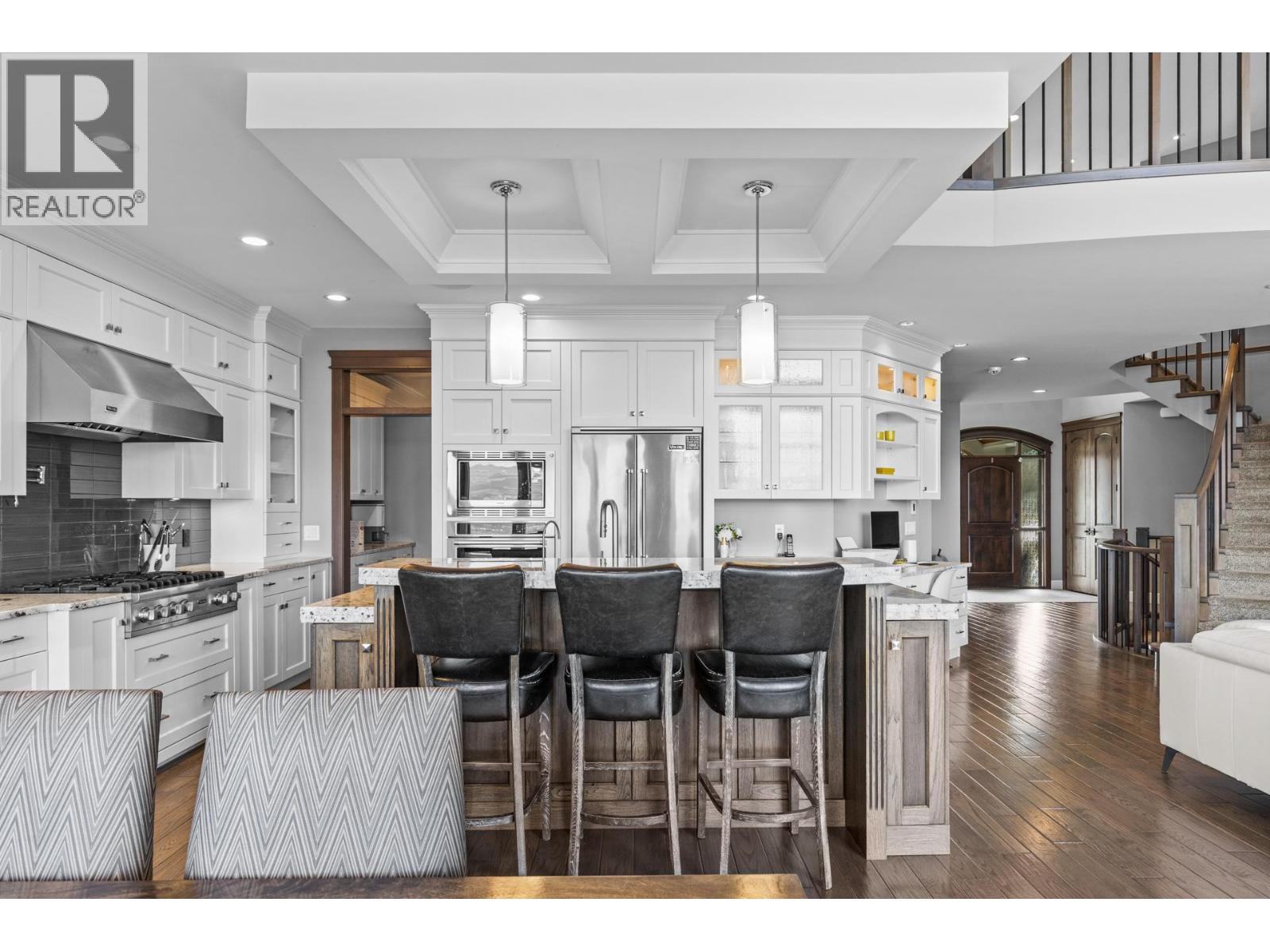 Picture for 388 Rindle  Court https://www.cirrealty.ca/reb/bc/6/10366626_9.jpg