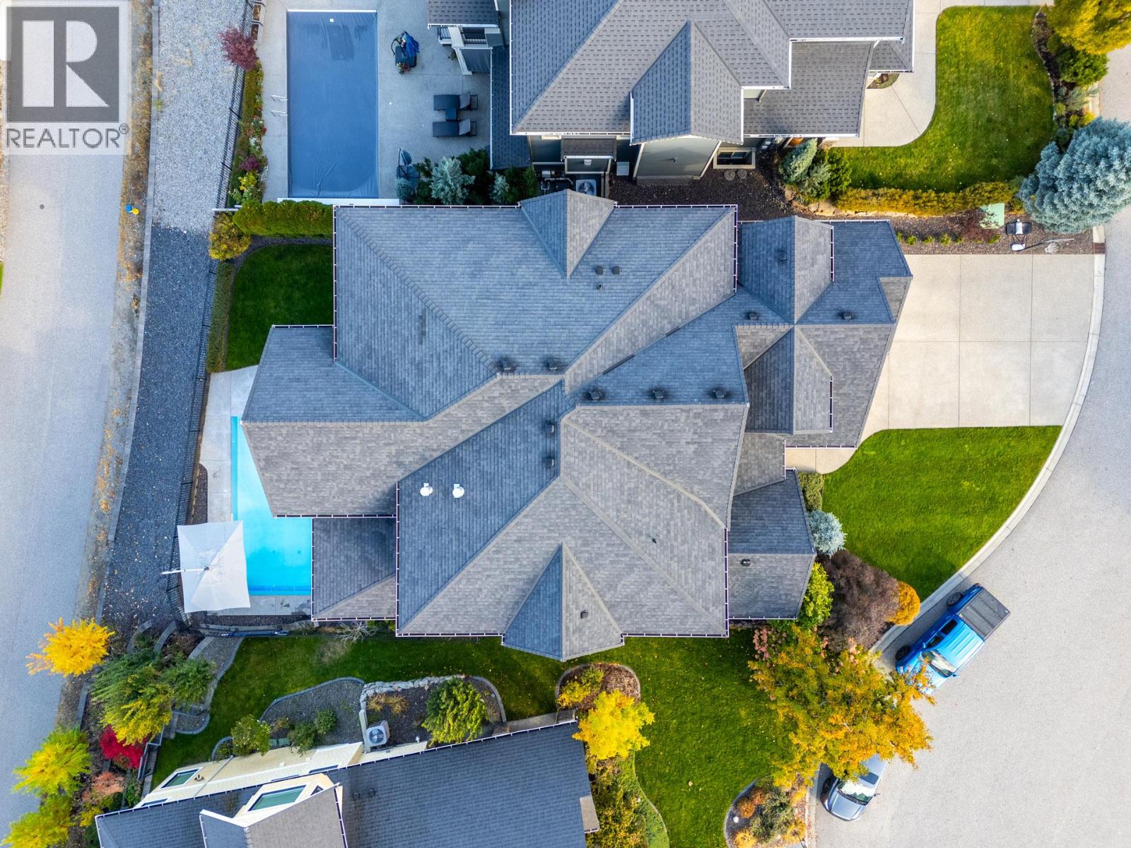 Picture for 388 Rindle  Court https://www.cirrealty.ca/reb/bc/6/10366626_90.jpg