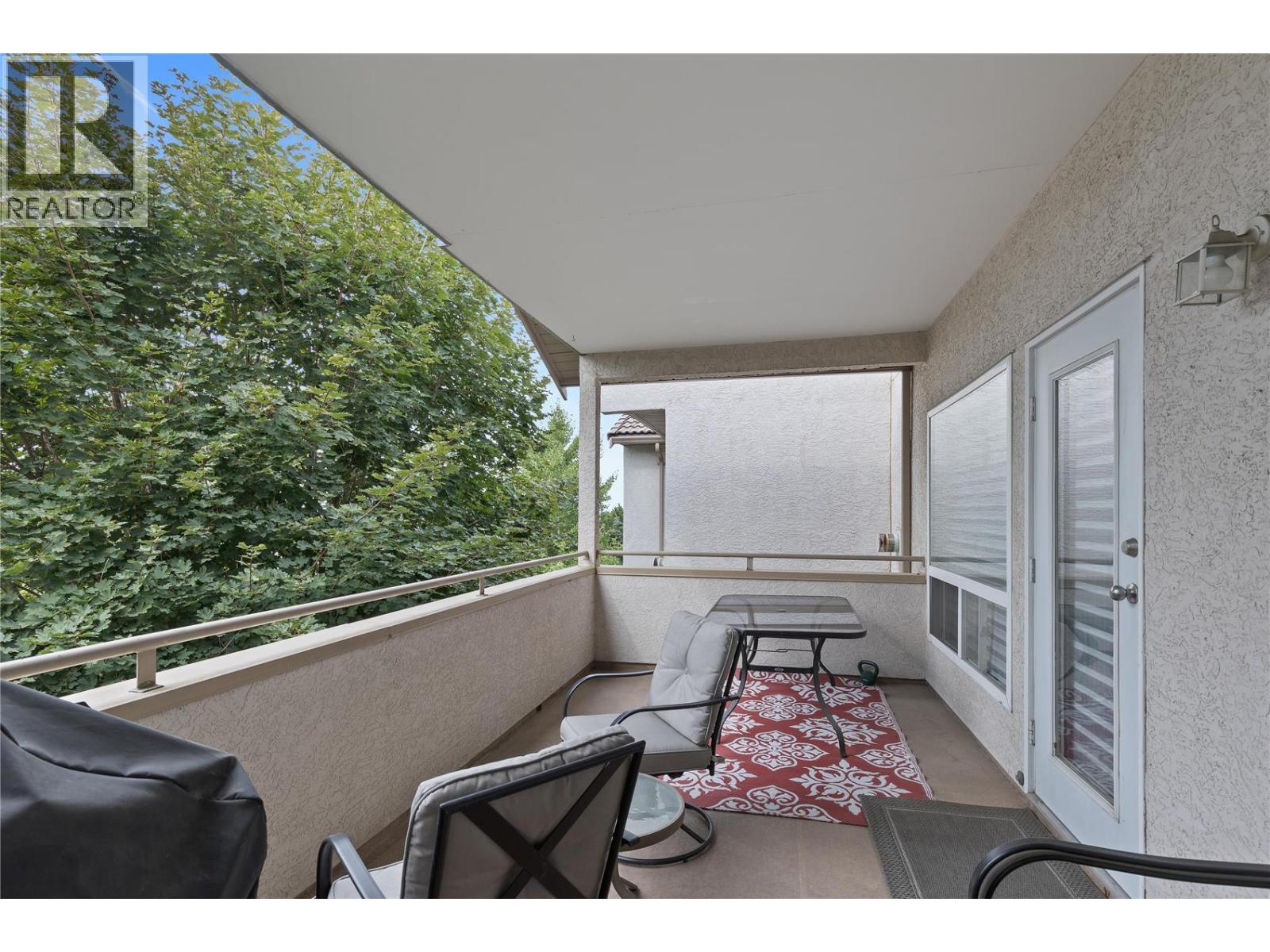 Picture for Unit #303, 2300 Benvoulin  Road https://www.cirrealty.ca/reb/bc/6/10366836_16.jpg