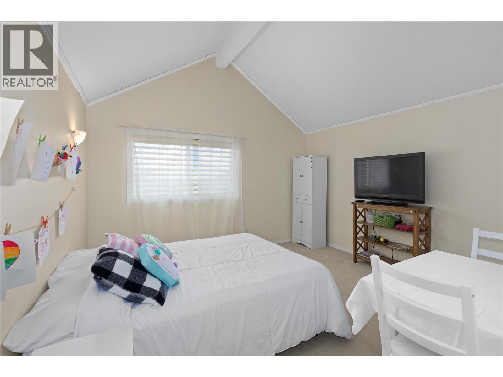 Picture for Unit #303, 2300 Benvoulin  Road https://www.cirrealty.ca/reb/bc/6/10366836_27.jpg