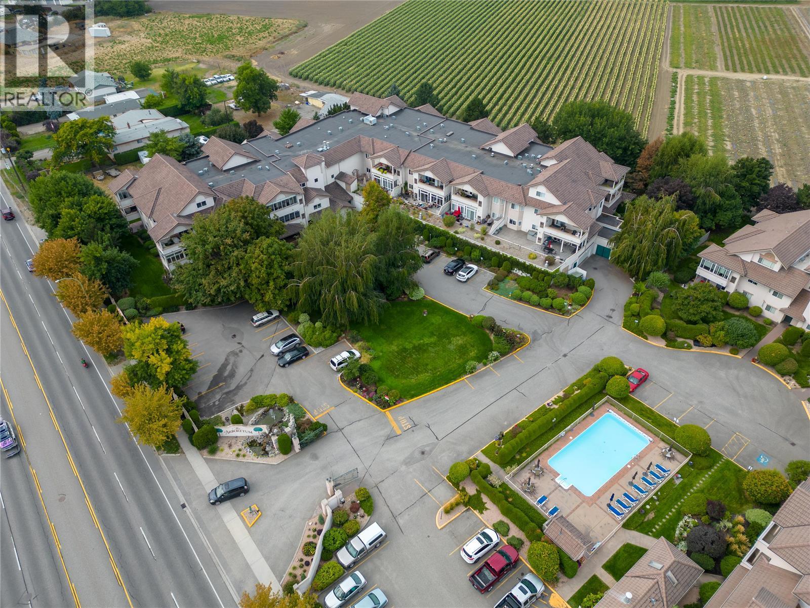 Picture for Unit #303, 2300 Benvoulin  Road https://www.cirrealty.ca/reb/bc/6/10366836_44.jpg