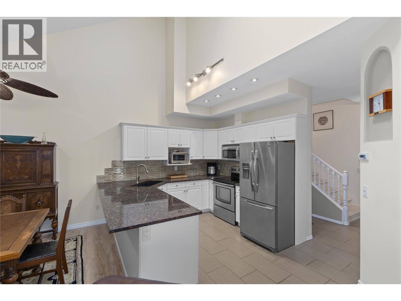 Picture for Unit #303, 2300 Benvoulin  Road