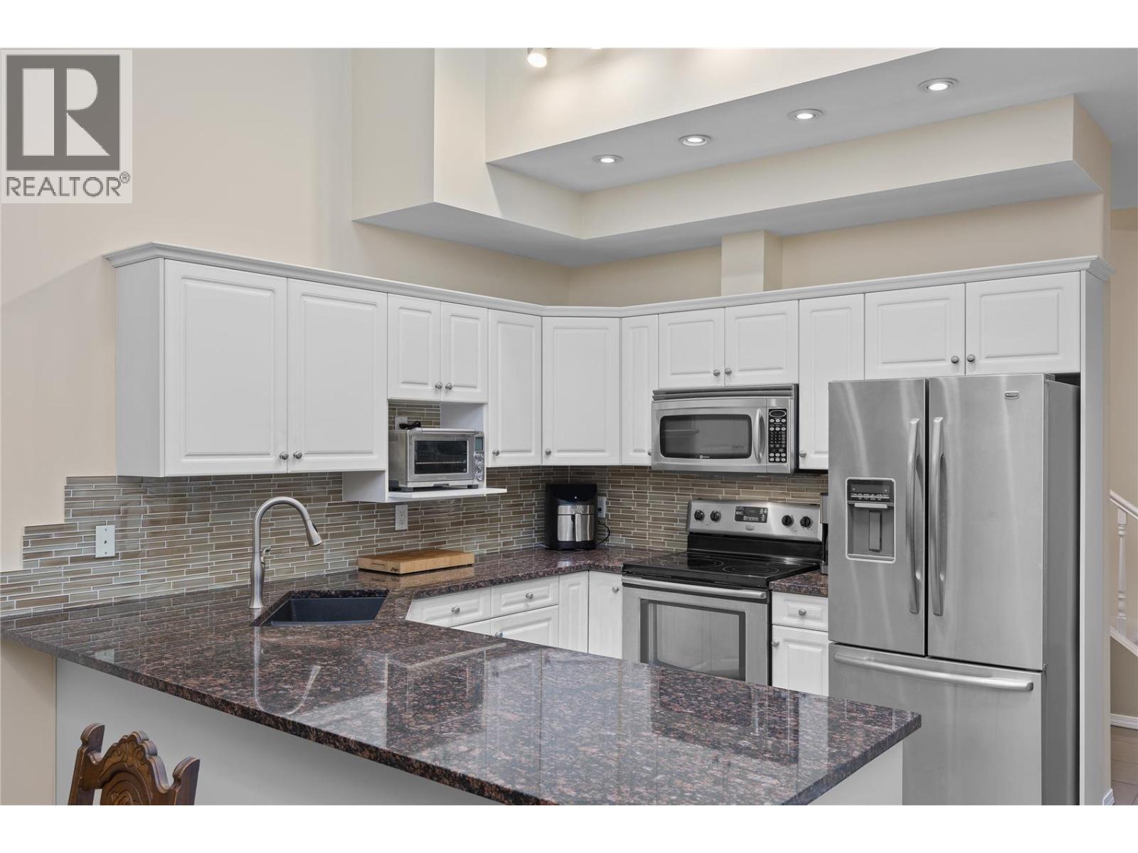 Picture for Unit #303, 2300 Benvoulin  Road