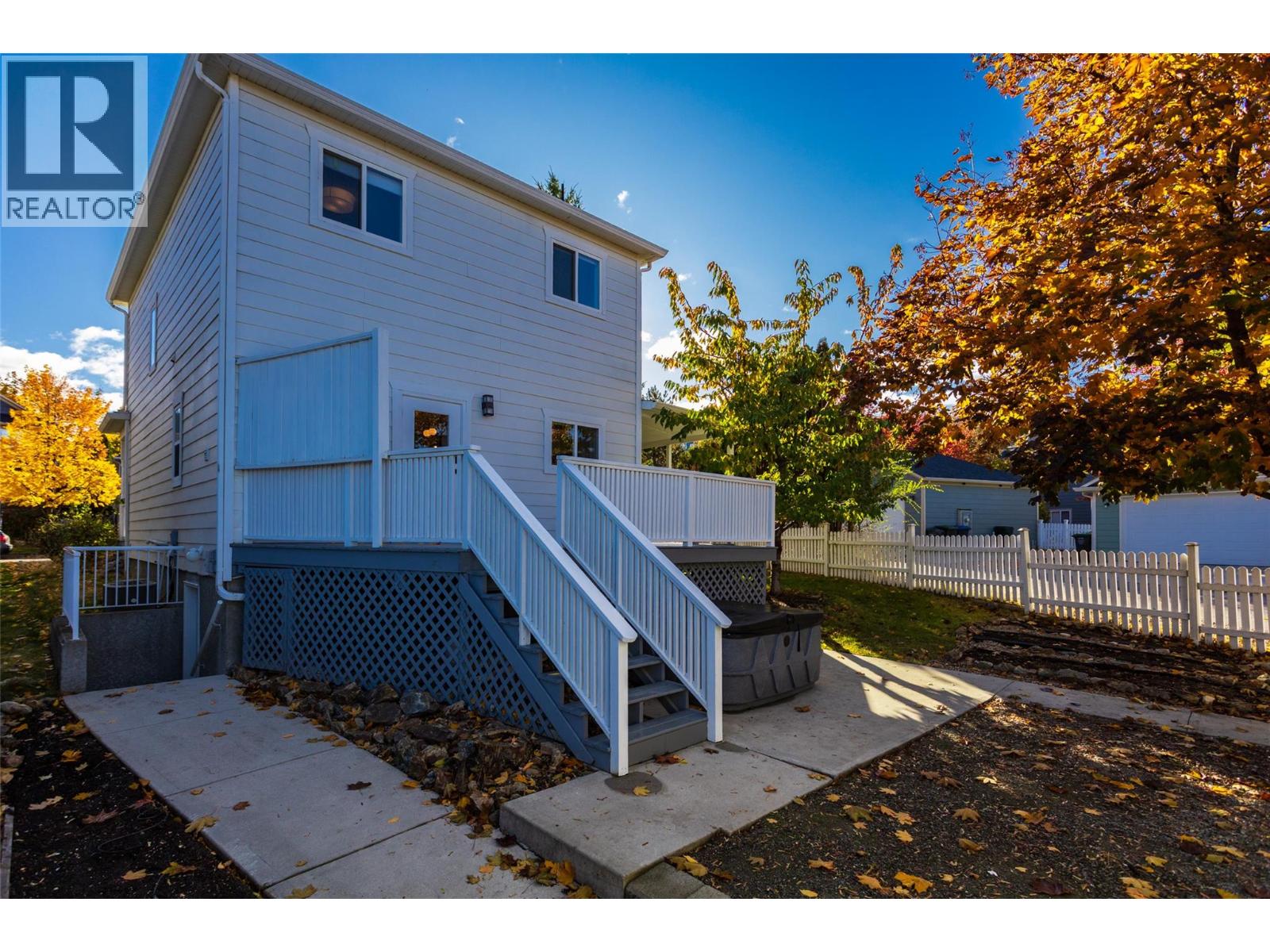 Picture for 388 MCCARREN  Avenue https://www.cirrealty.ca/reb/bc/6/10366916_51.jpg