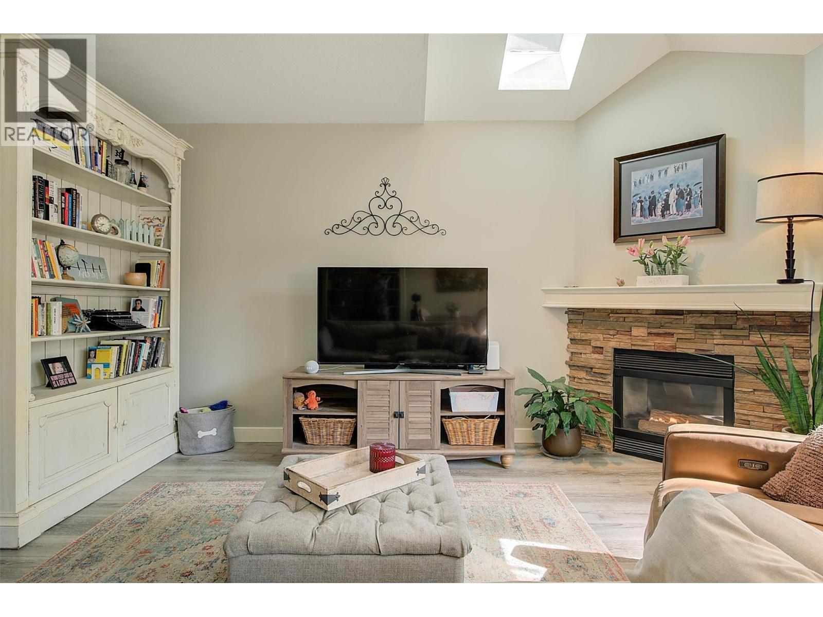 Picture for Unit #31, 316 Whitman  Road