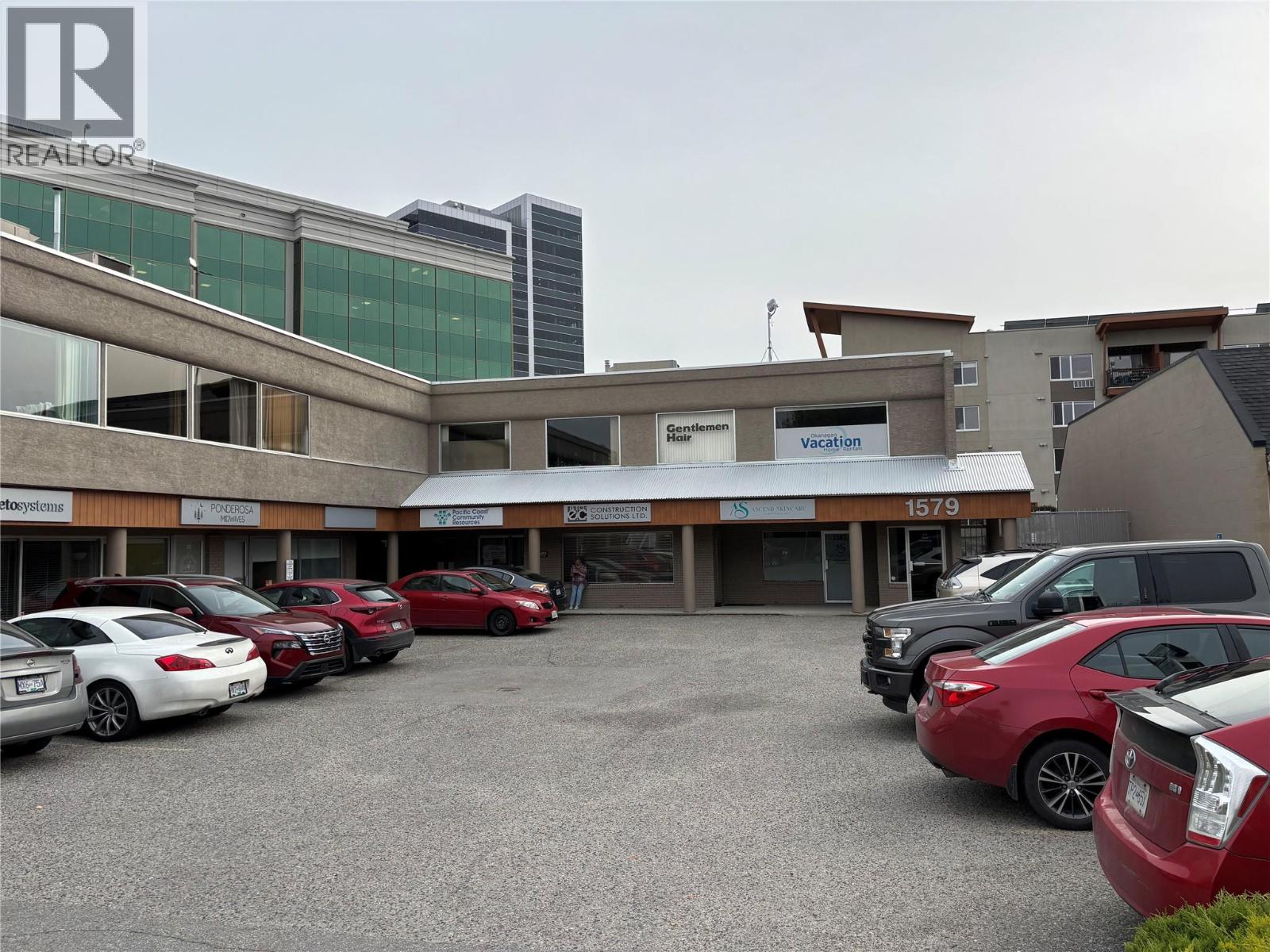 Picture for Unit #202, 1579 Sutherland  Avenue