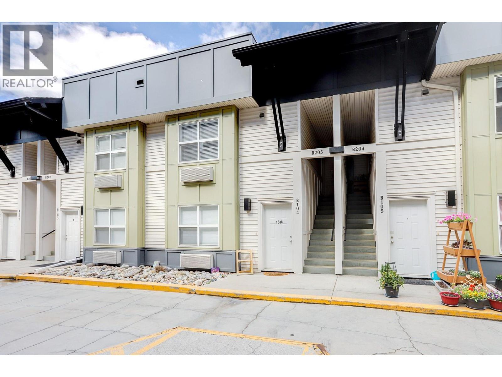 Picture for Unit #B-203, 1477 Glenmore  RoadN