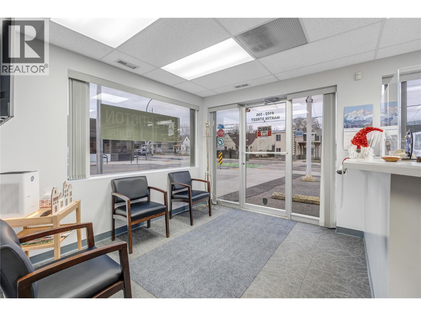 Picture for 596 Martin  Street